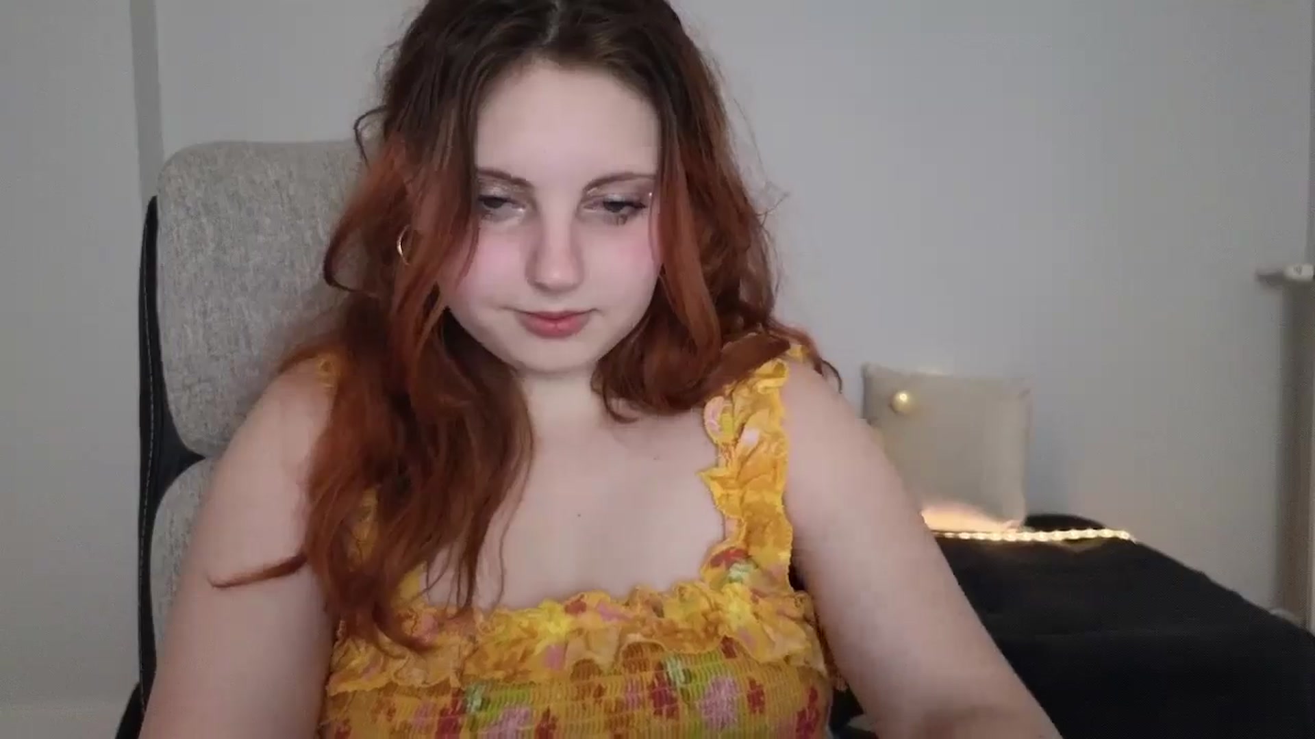 Gallery image thumbnail from Mefistaa's myfreecams stream on, 06/07/2025, 14:06 image 4 of 20