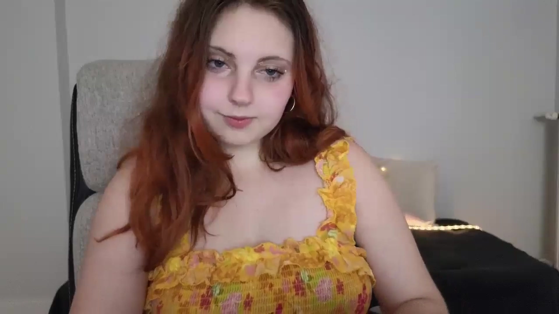 Gallery image thumbnail from Mefistaa's myfreecams stream on, 06/07/2025, 14:06 image 2 of 20
