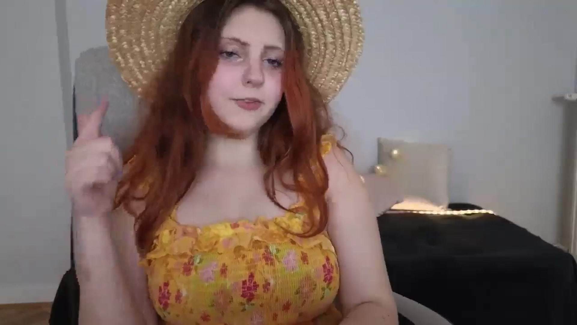 Gallery image thumbnail from Mefistaa's myfreecams stream on, 06/07/2025, 14:31 image 6 of 20