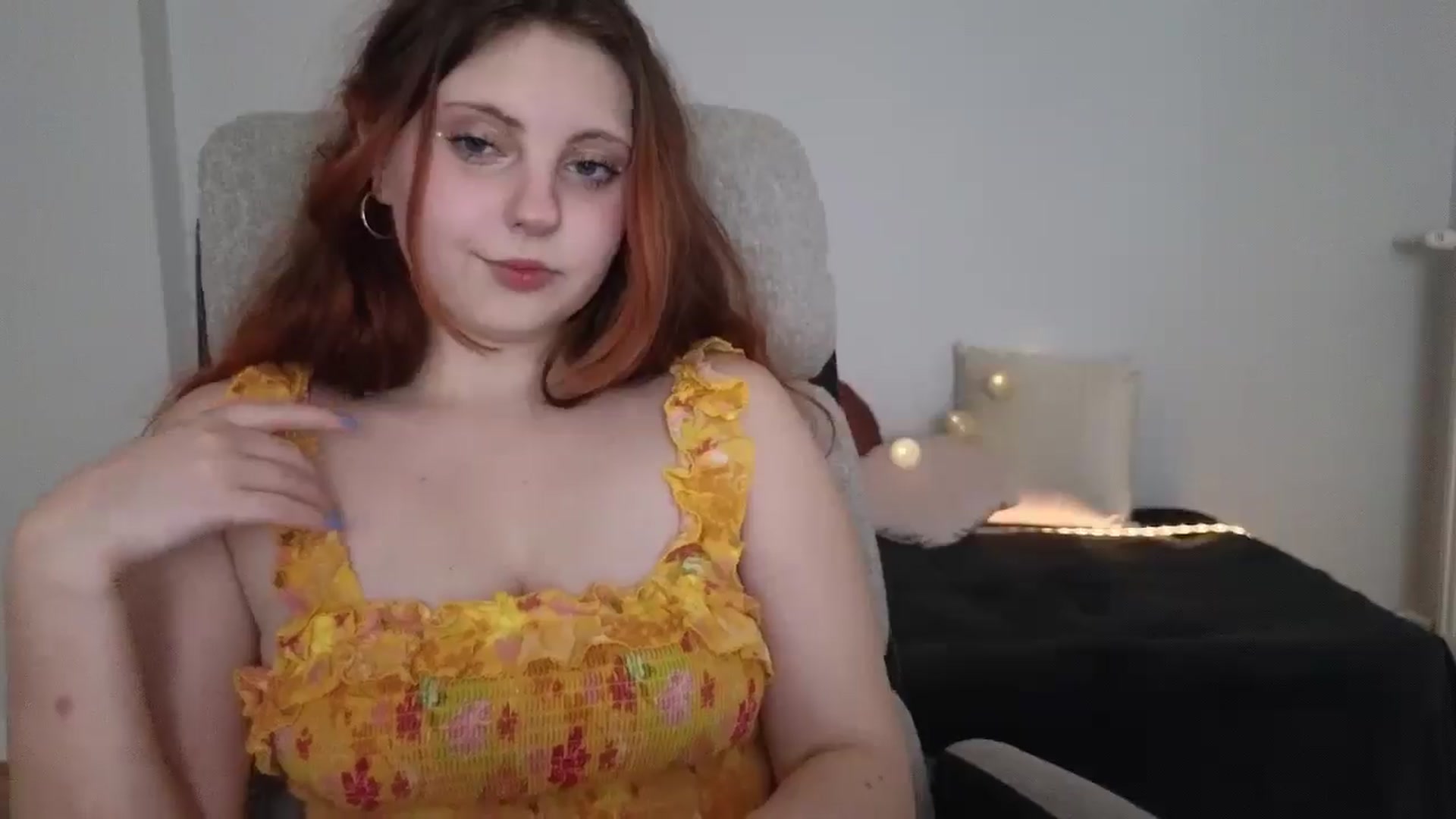 Gallery image thumbnail from Mefistaa's myfreecams stream on, 06/07/2025, 15:25 image 11 of 20