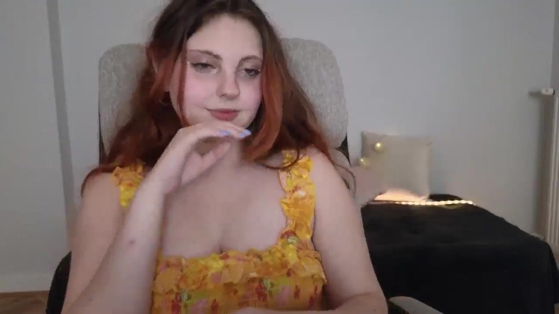 Gallery image thumbnail from Mefistaa's myfreecams stream on, 06/07/2025, 15:25 image 15 of 20