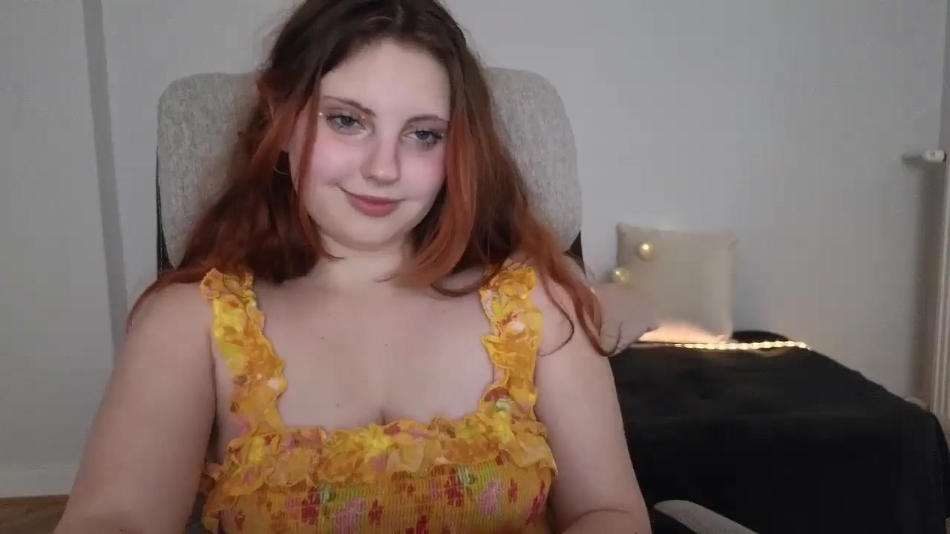 Gallery image thumbnail from Mefistaa's myfreecams stream on, 06/07/2025, 15:25 image 16 of 20