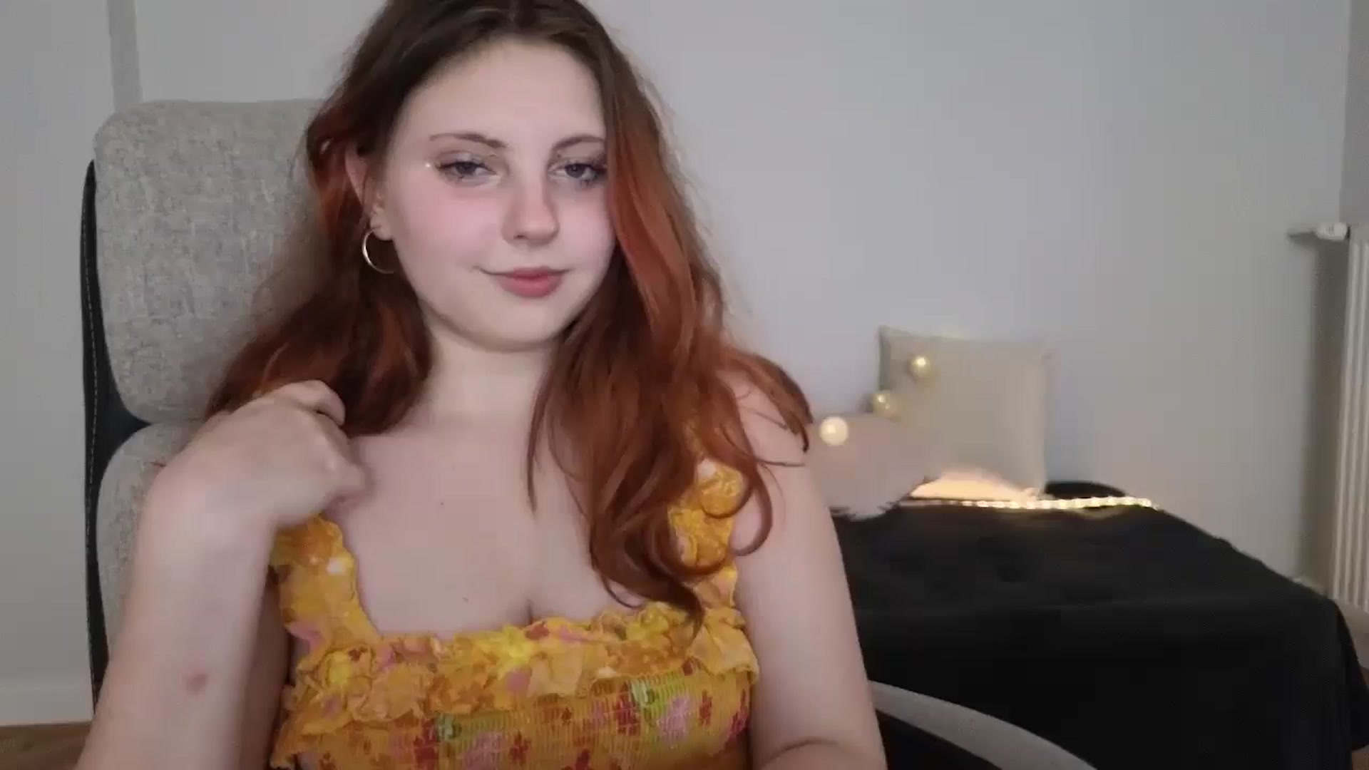 Gallery image thumbnail from Mefistaa's myfreecams stream on, 06/07/2025, 15:25 image 1 of 20