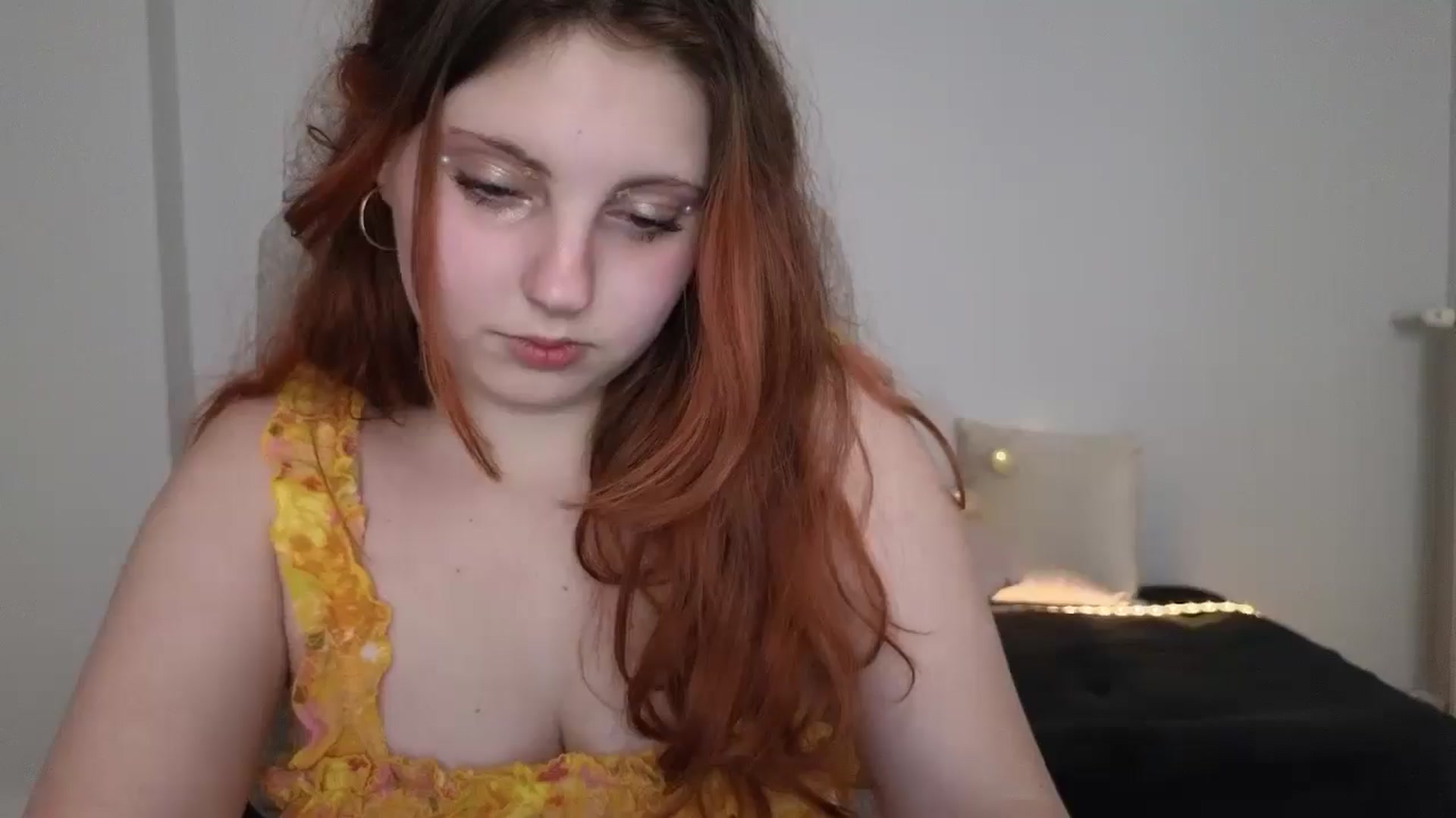Gallery image thumbnail from Mefistaa's myfreecams stream on, 06/07/2025, 15:25 image 10 of 20