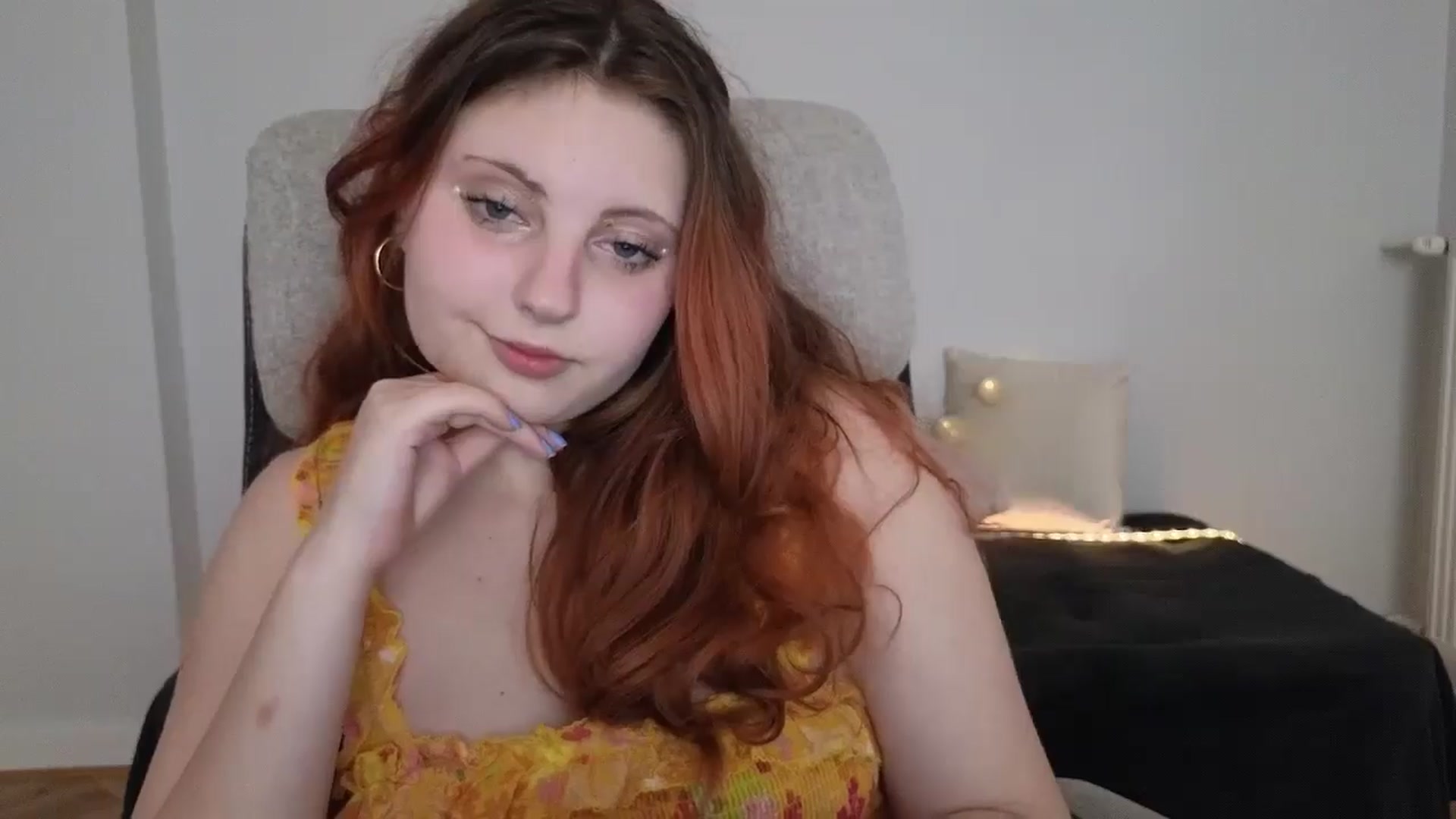 Gallery image thumbnail from Mefistaa's myfreecams stream on, 06/07/2025, 15:25 image 4 of 20