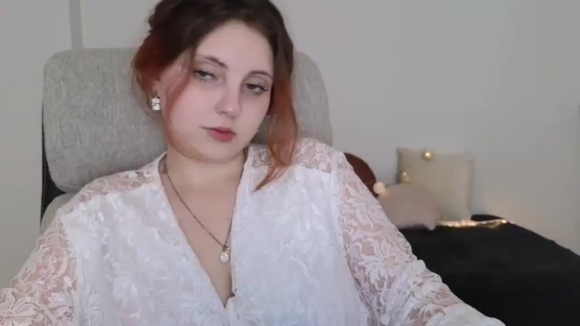 Gallery image thumbnail from Mefistaa's myfreecams stream on, 06/10/2025, 18:20 image 5 of 20