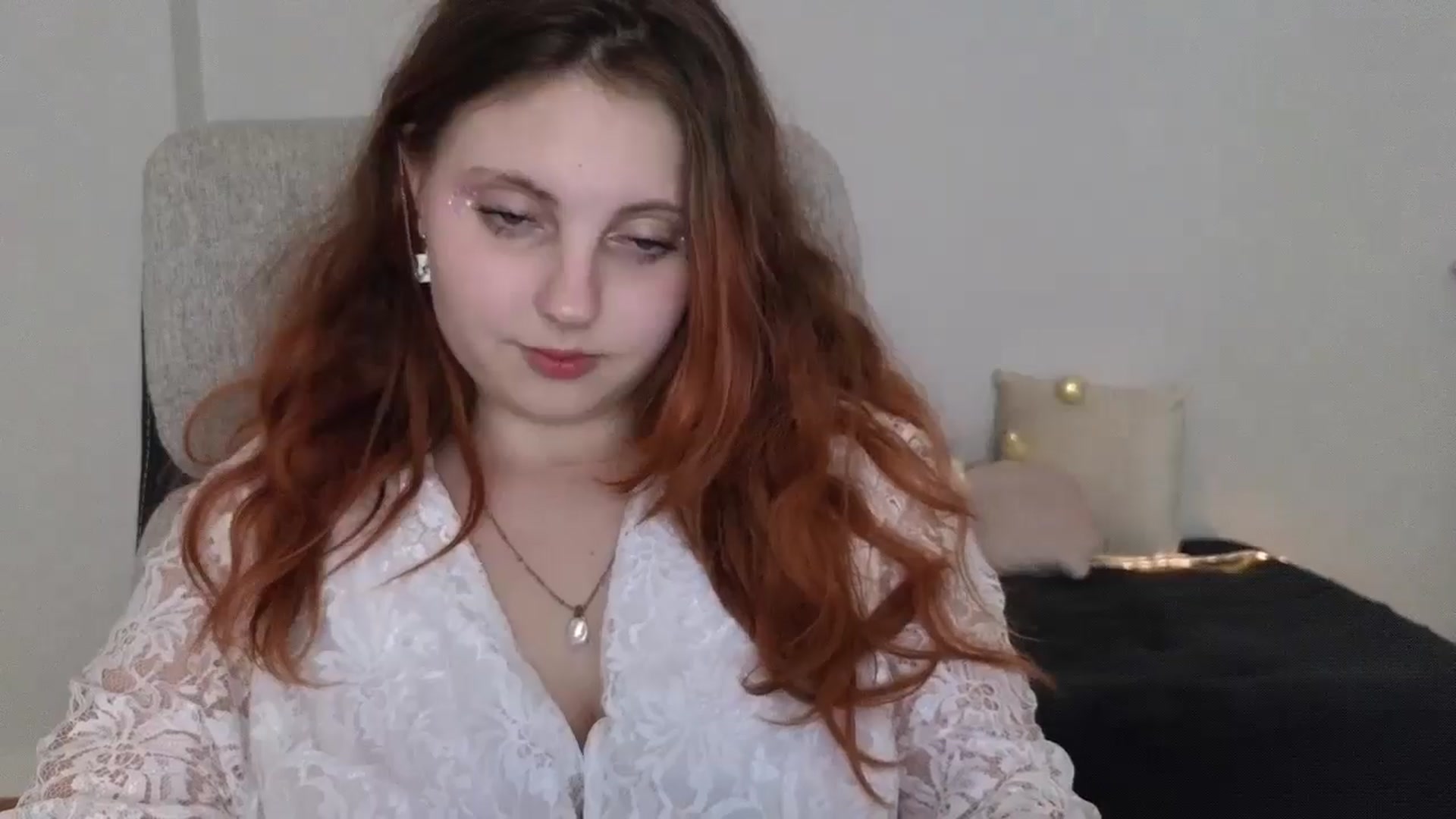 Gallery image thumbnail from Mefistaa's myfreecams stream on, 06/10/2025, 18:20 image 8 of 20