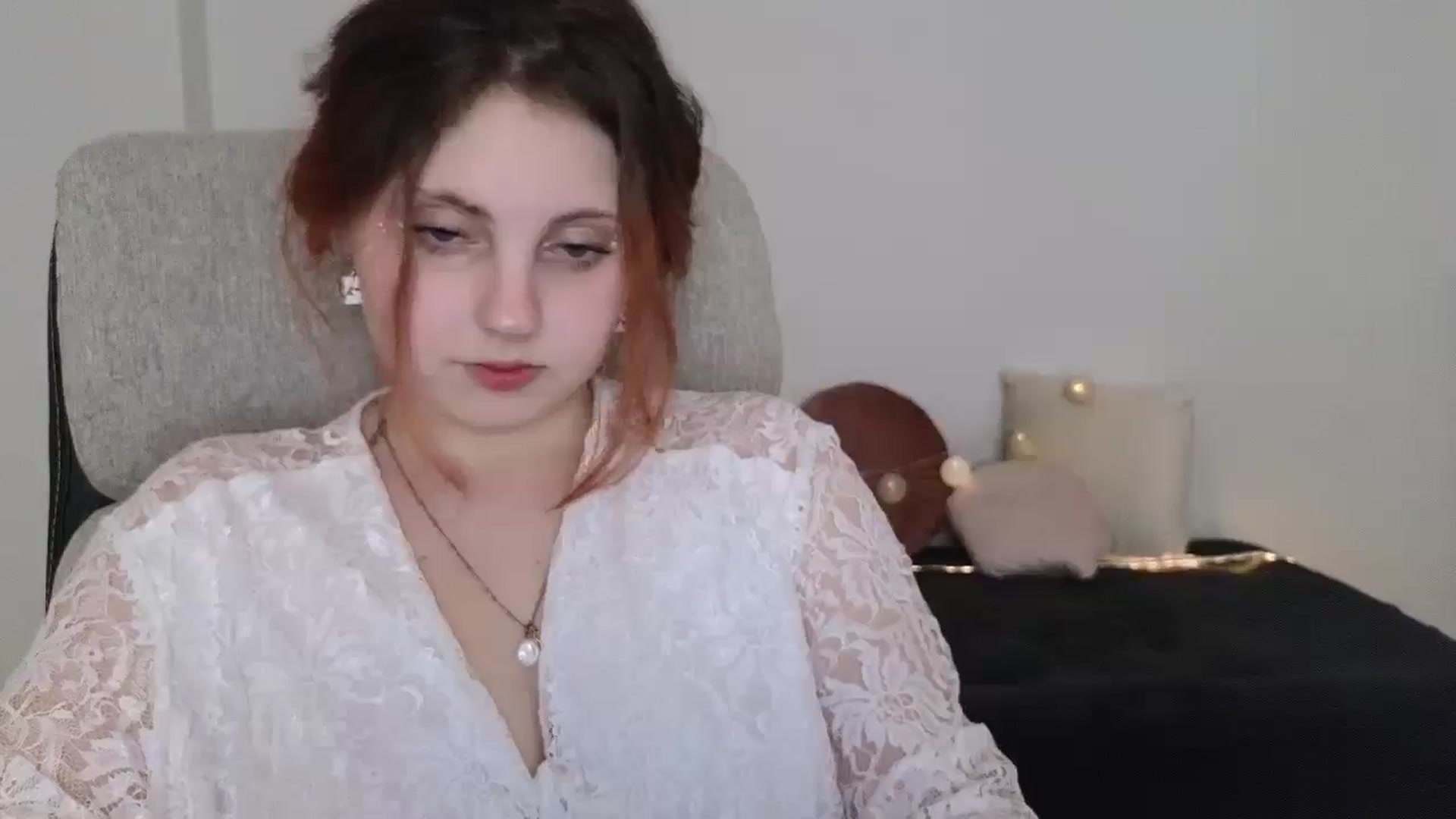 Gallery image thumbnail from Mefistaa's myfreecams stream on, 06/10/2025, 18:20 image 4 of 20