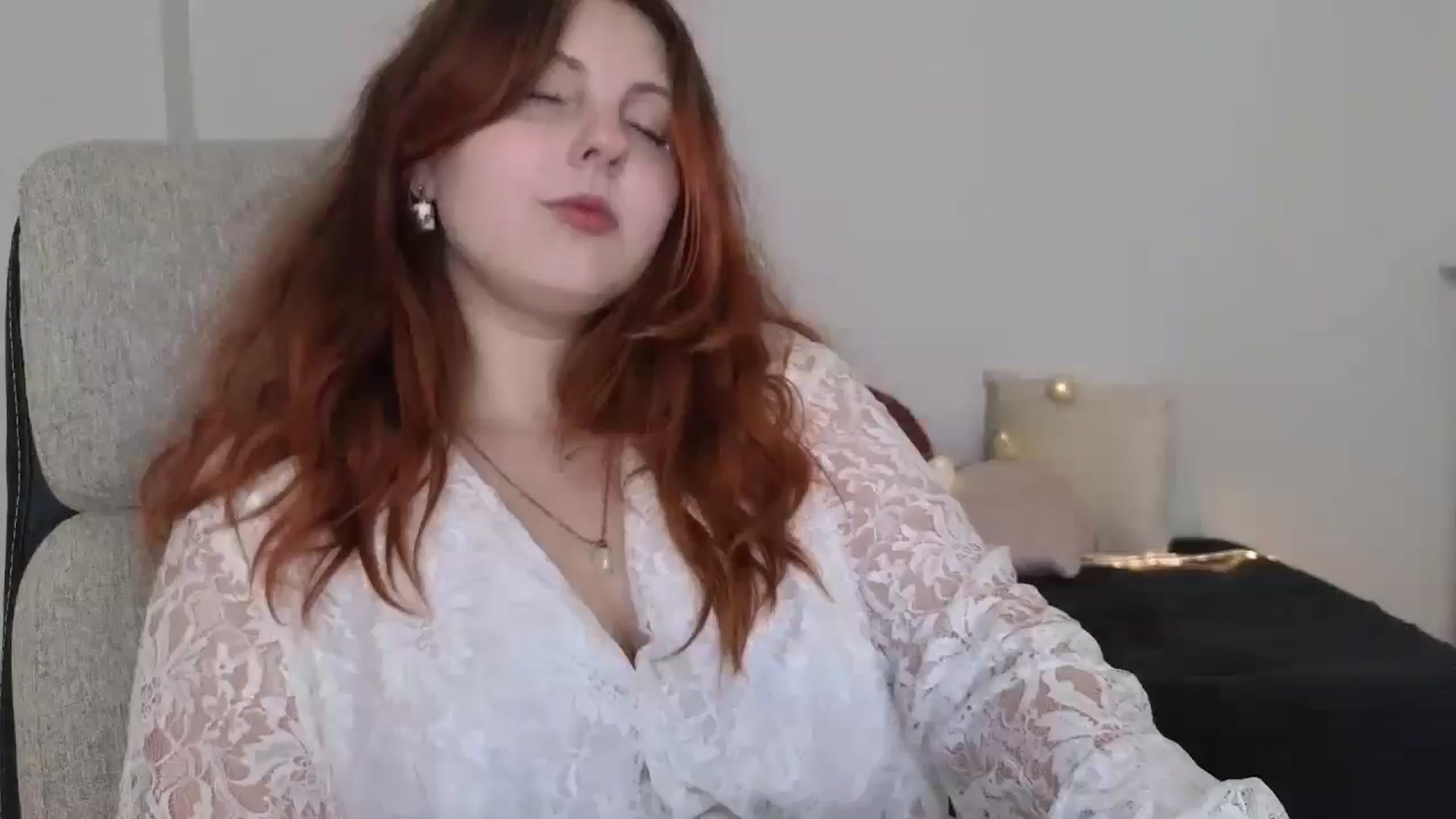 Gallery image thumbnail from Mefistaa's myfreecams stream on, 06/10/2025, 18:20 image 16 of 20