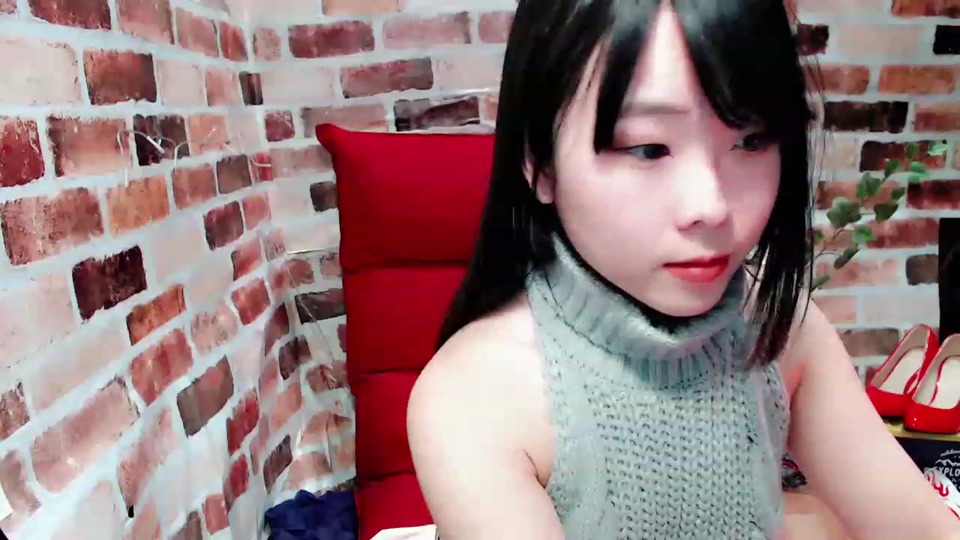 Gallery image thumbnail from Meg_s2's myfreecams stream on, 12/01/2022, 10:47 image 17 of 20