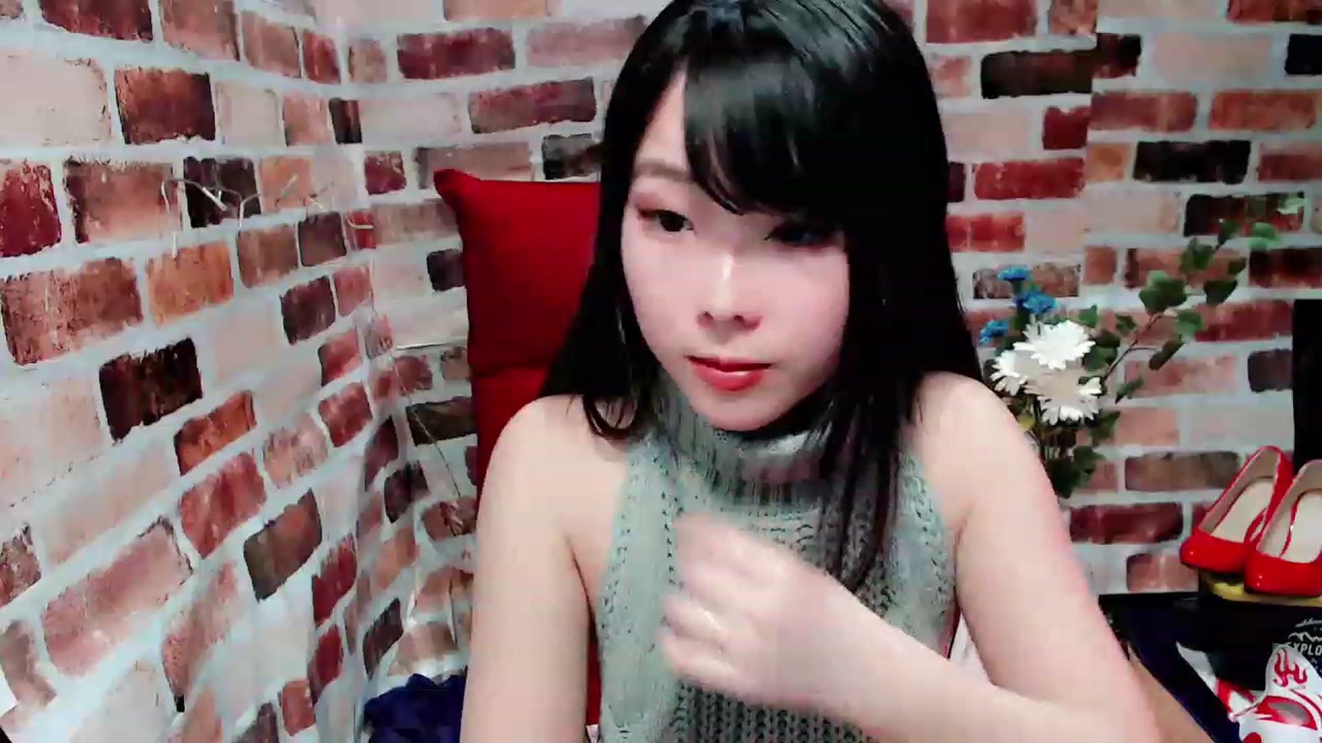 Gallery image thumbnail from Meg_s2's myfreecams stream on, 12/01/2022, 10:47 image 15 of 20