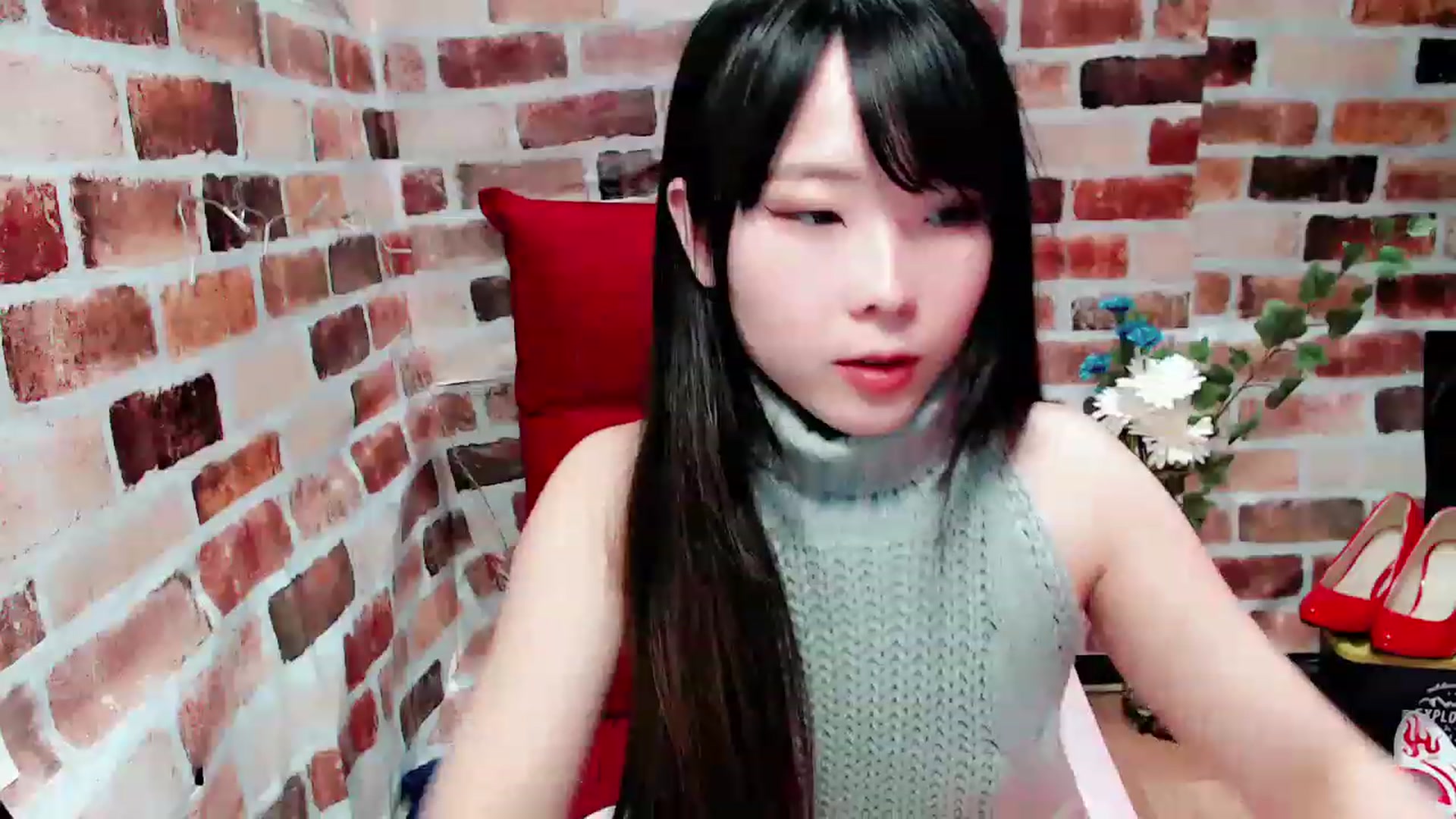 Gallery image thumbnail from Meg_s2's myfreecams stream on, 12/01/2022, 10:47 image 11 of 20