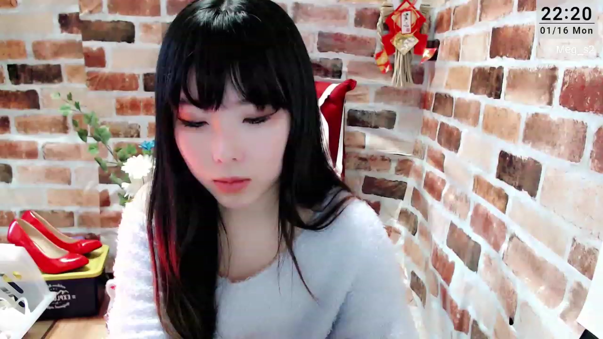 Gallery image thumbnail from Meg_s2's myfreecams stream on, 01/17/2023, 06:41 image 1 of 20