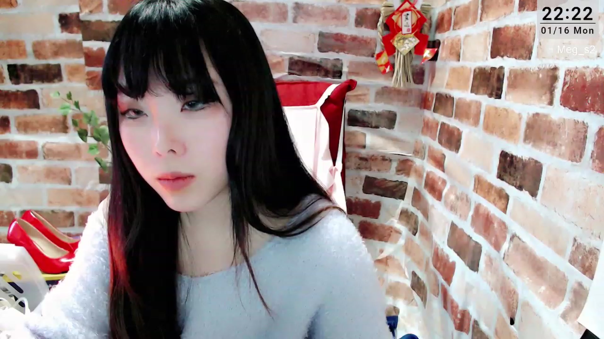 Gallery image thumbnail from Meg_s2's myfreecams stream on, 01/17/2023, 06:41 image 3 of 20