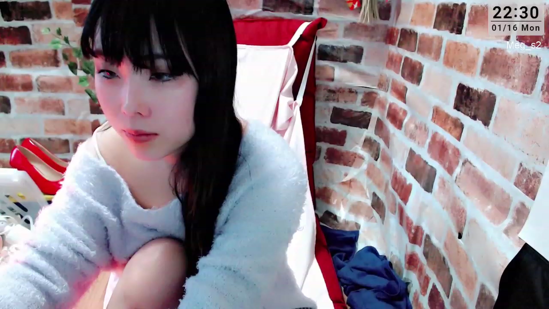 Gallery image thumbnail from Meg_s2's myfreecams stream on, 01/17/2023, 06:41 image 11 of 20