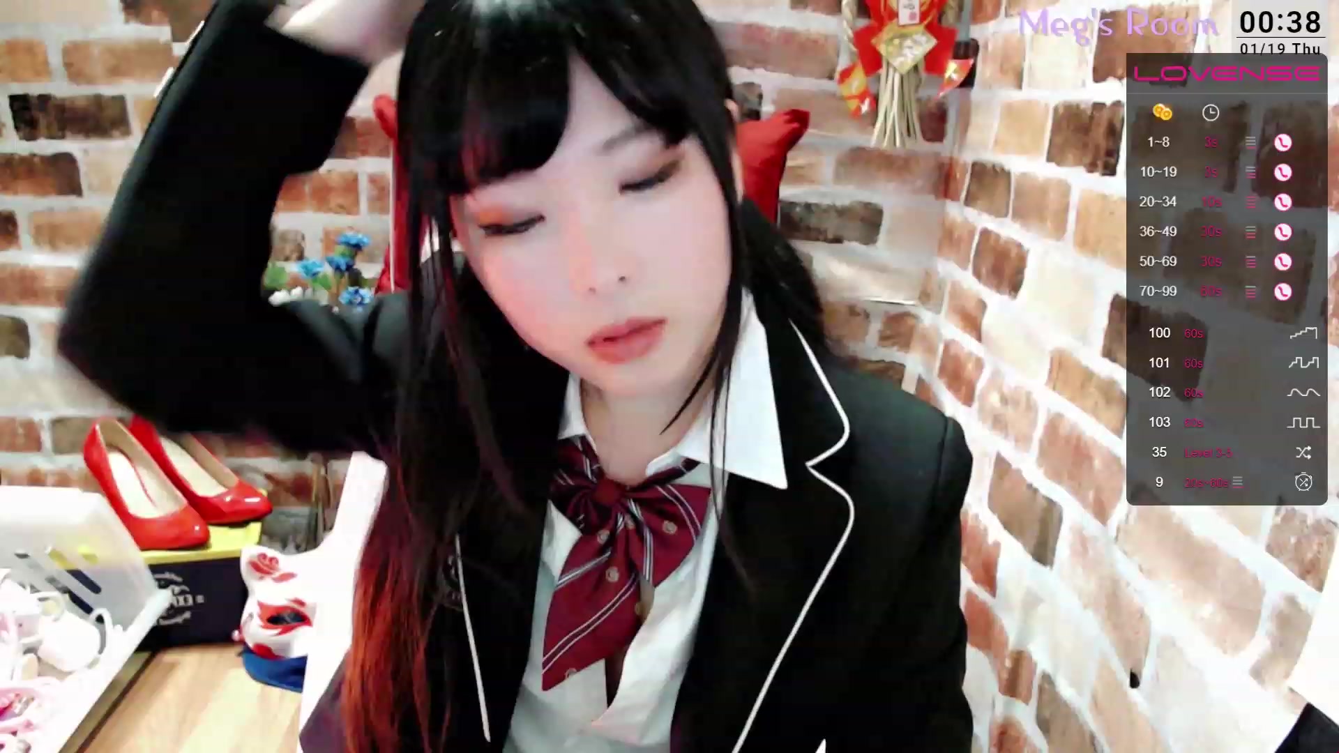 Gallery image thumbnail from Meg_s2's myfreecams stream on, 01/19/2023, 09:58 image 1 of 20