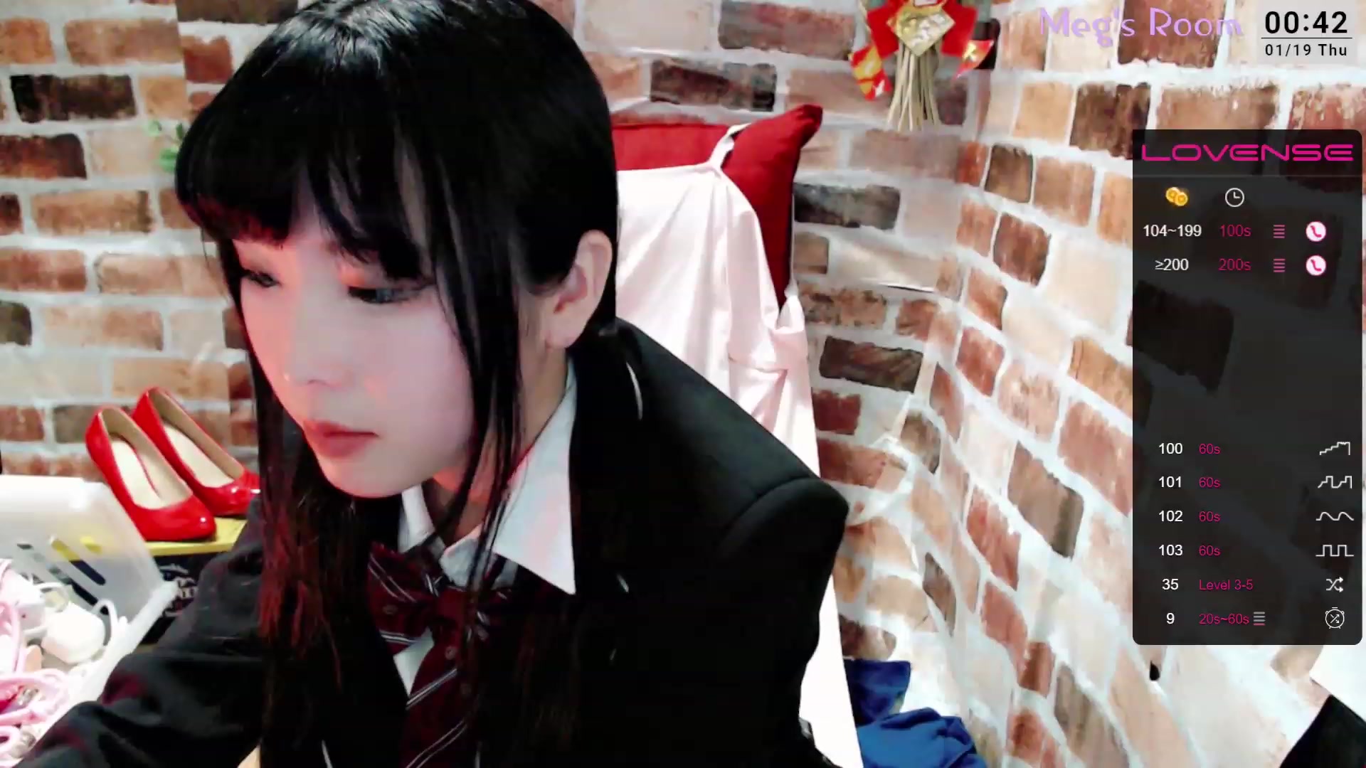 Gallery image thumbnail from Meg_s2's myfreecams stream on, 01/19/2023, 09:58 image 2 of 20