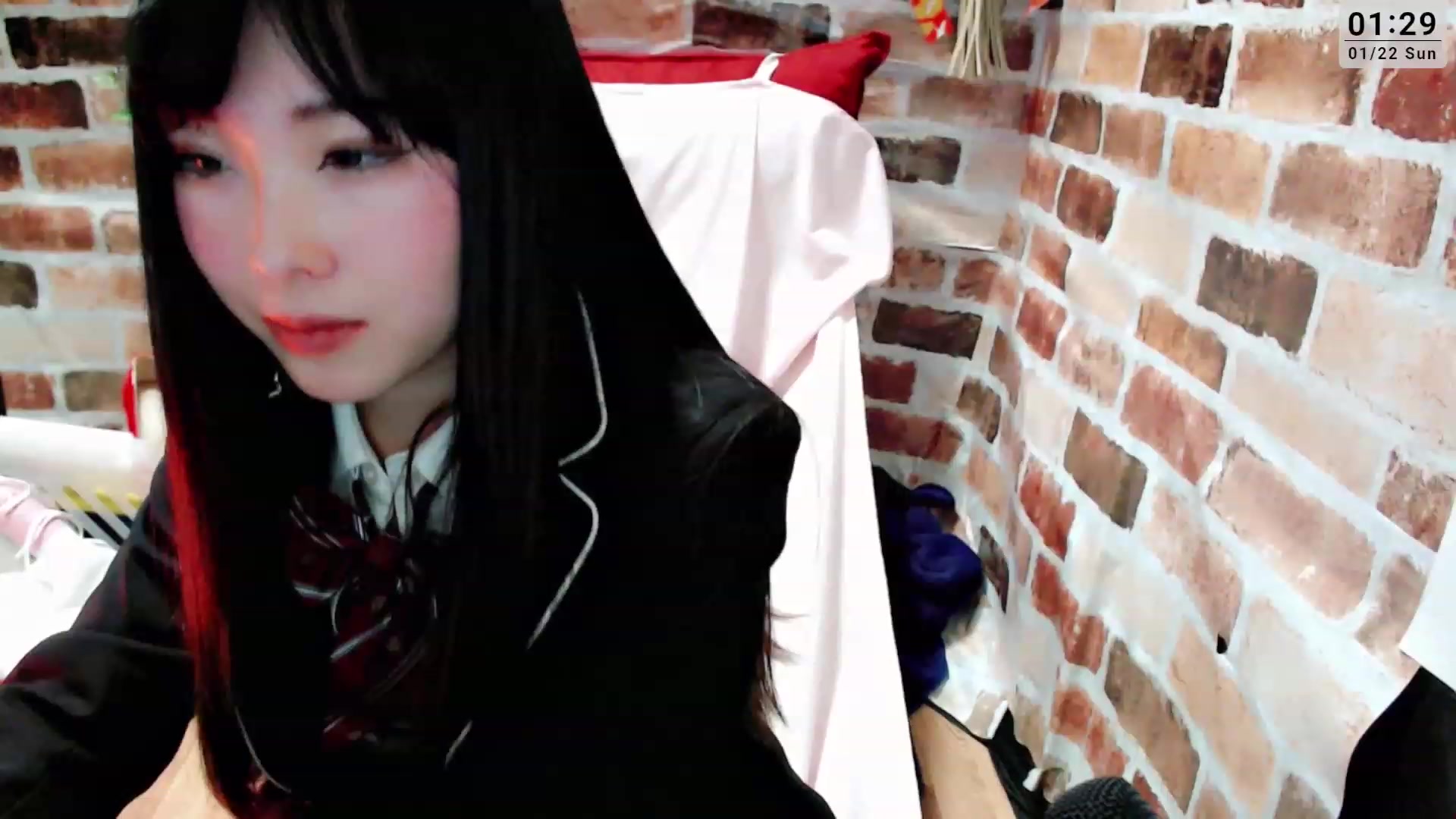 Gallery image thumbnail from Meg_s2's myfreecams stream on, 01/22/2023, 10:09 image 13 of 20