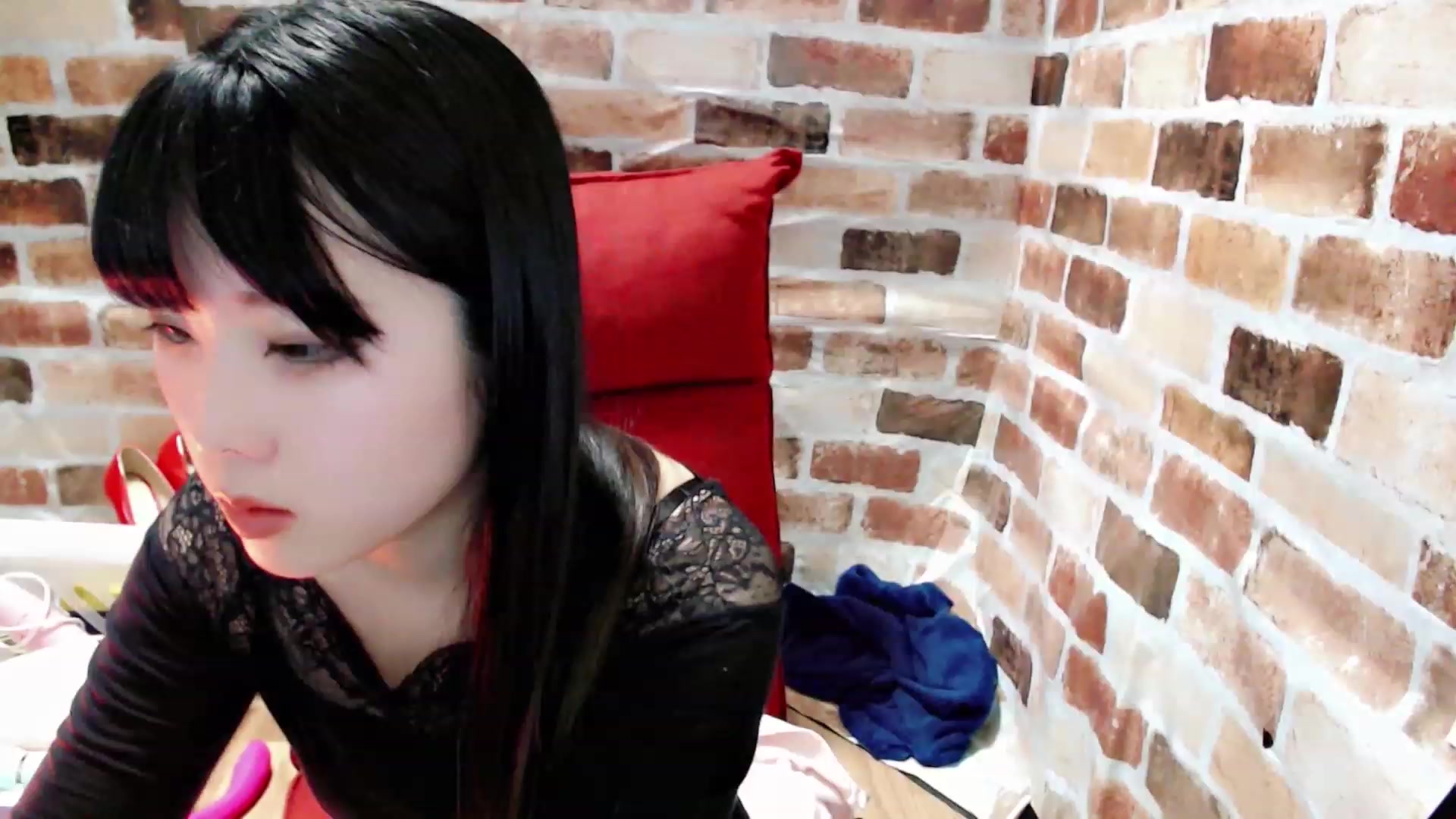 Gallery image thumbnail from Meg_s2's myfreecams stream on, 02/16/2023, 07:04 image 14 of 20