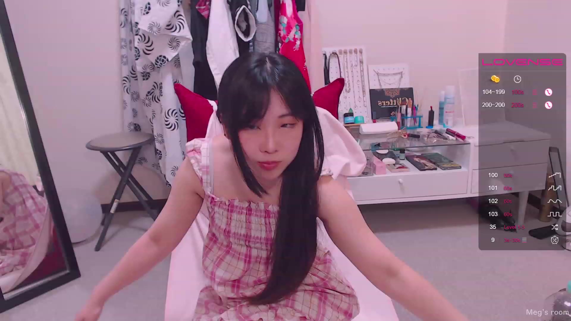 Gallery image thumbnail from Meg_s2's myfreecams stream on, 07/26/2023, 07:33 image 7 of 20