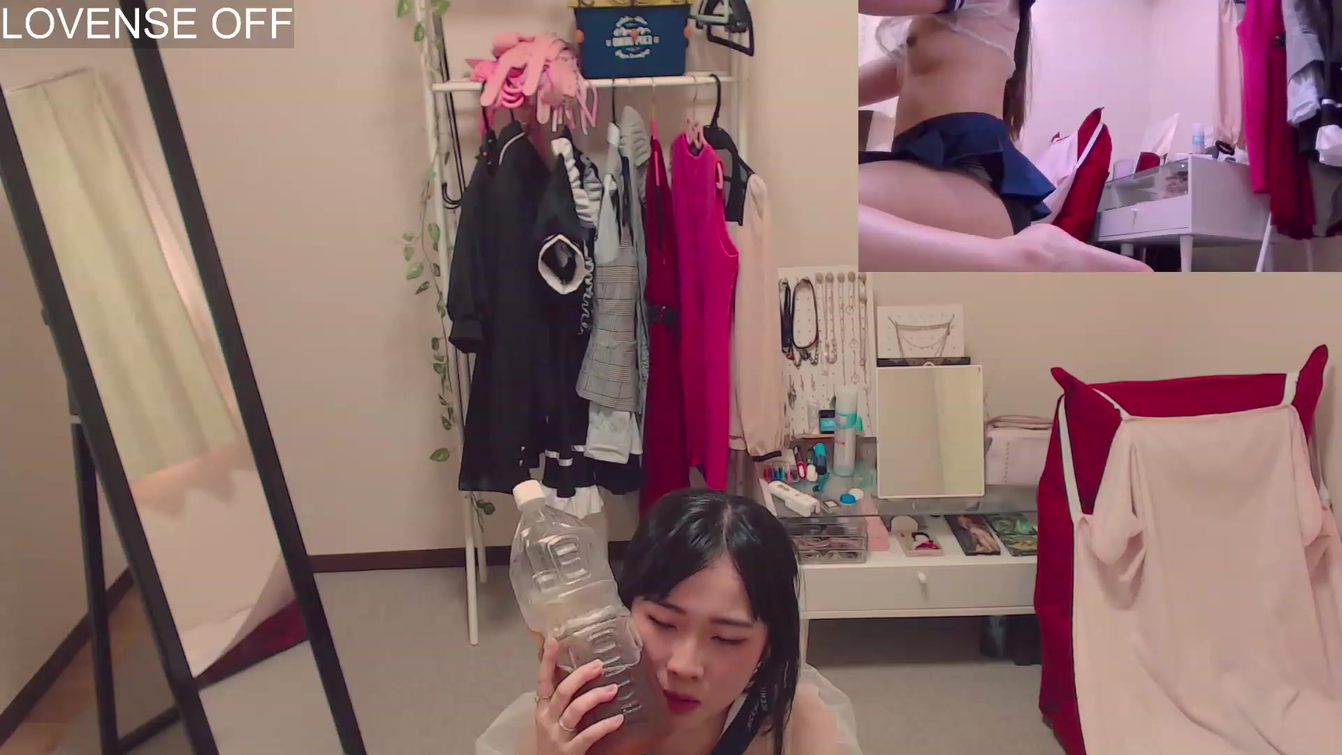 Gallery image thumbnail from Meg_s2's myfreecams stream on, 08/21/2023, 06:47 image 15 of 20