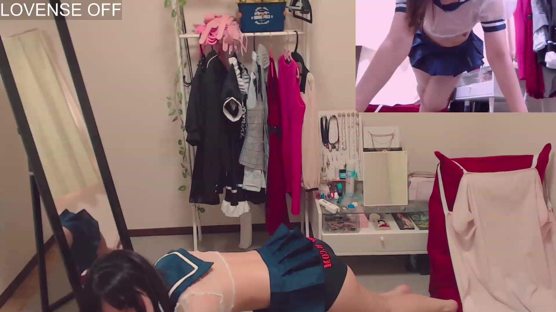 Gallery image thumbnail from Meg_s2's myfreecams stream on, 08/21/2023, 06:47 image 8 of 20