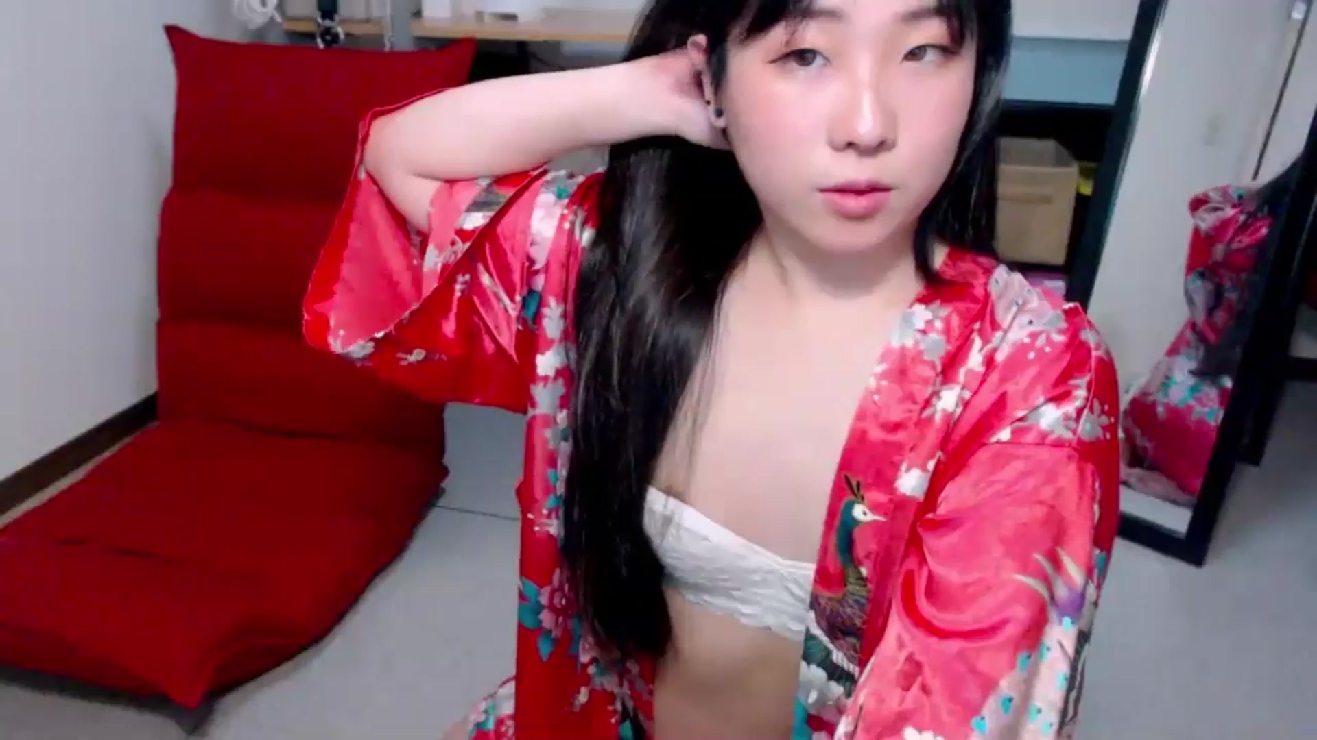 Gallery image thumbnail from Meg_s2's myfreecams stream on, 07/30/2024, 03:45 image 8 of 20