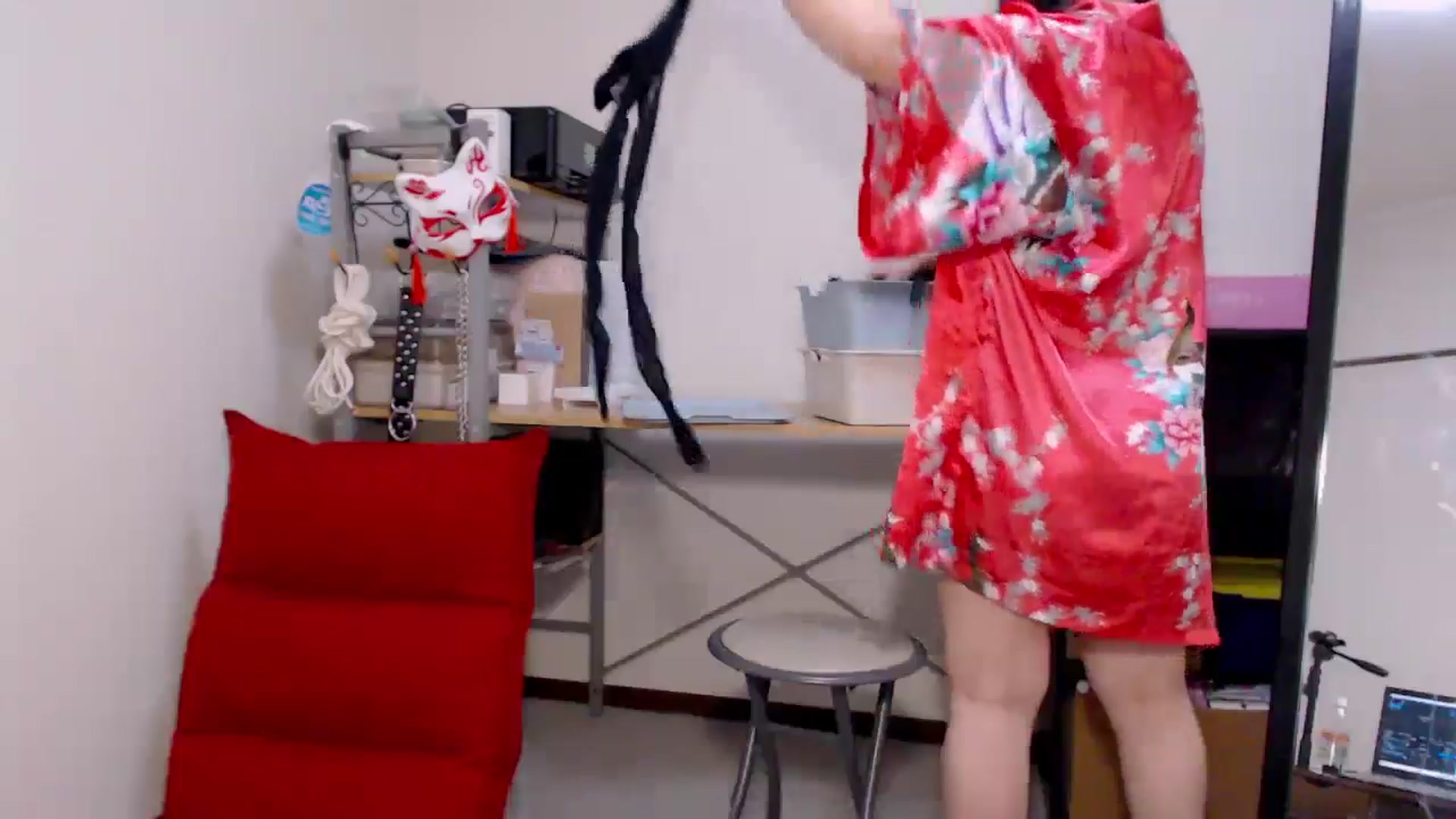 Gallery image thumbnail from Meg_s2's myfreecams stream on, 07/30/2024, 03:45 image 12 of 20