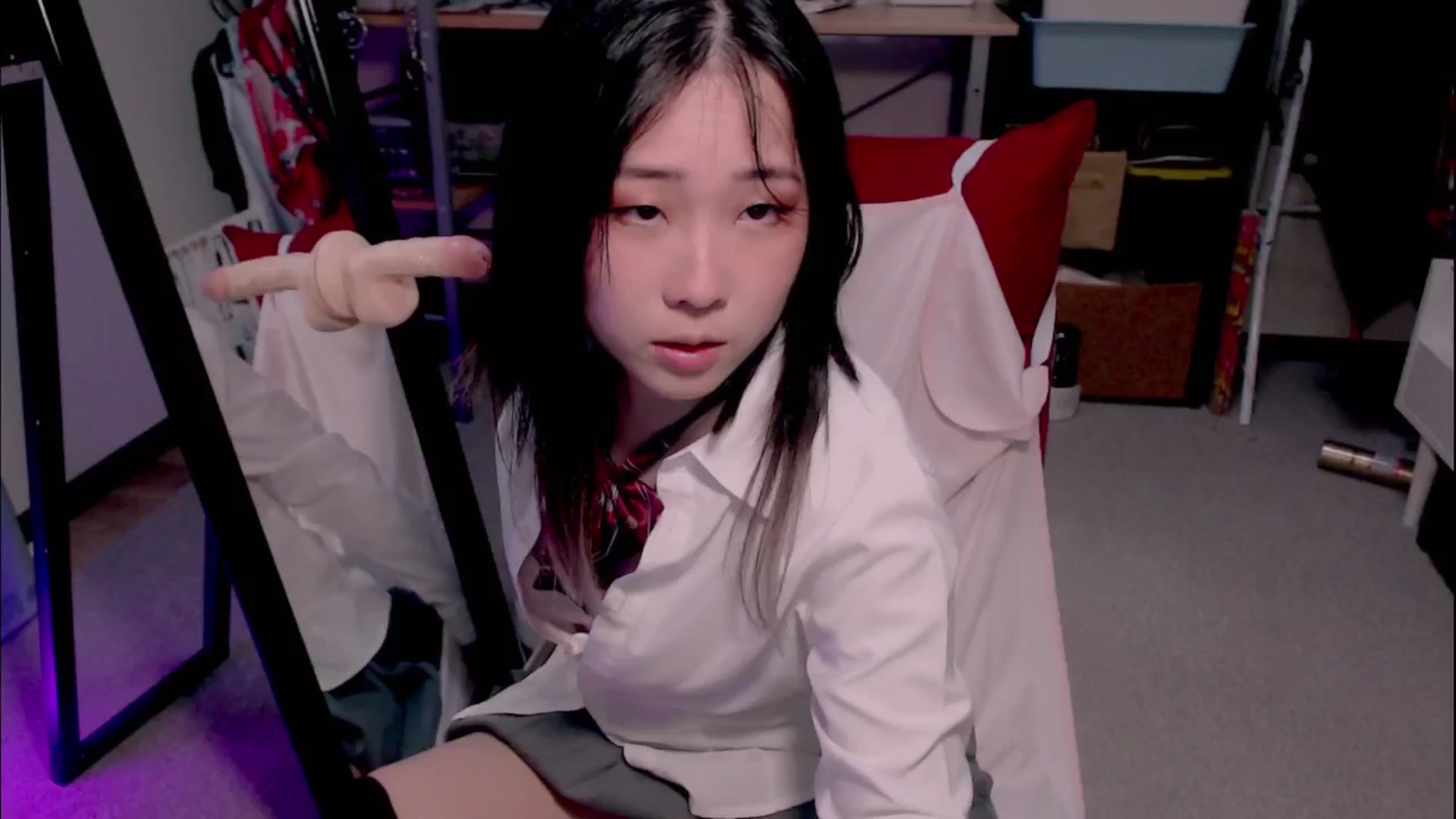 Gallery image thumbnail from Meg_s2's myfreecams stream on, 03/25/2025, 13:24 image 15 of 20