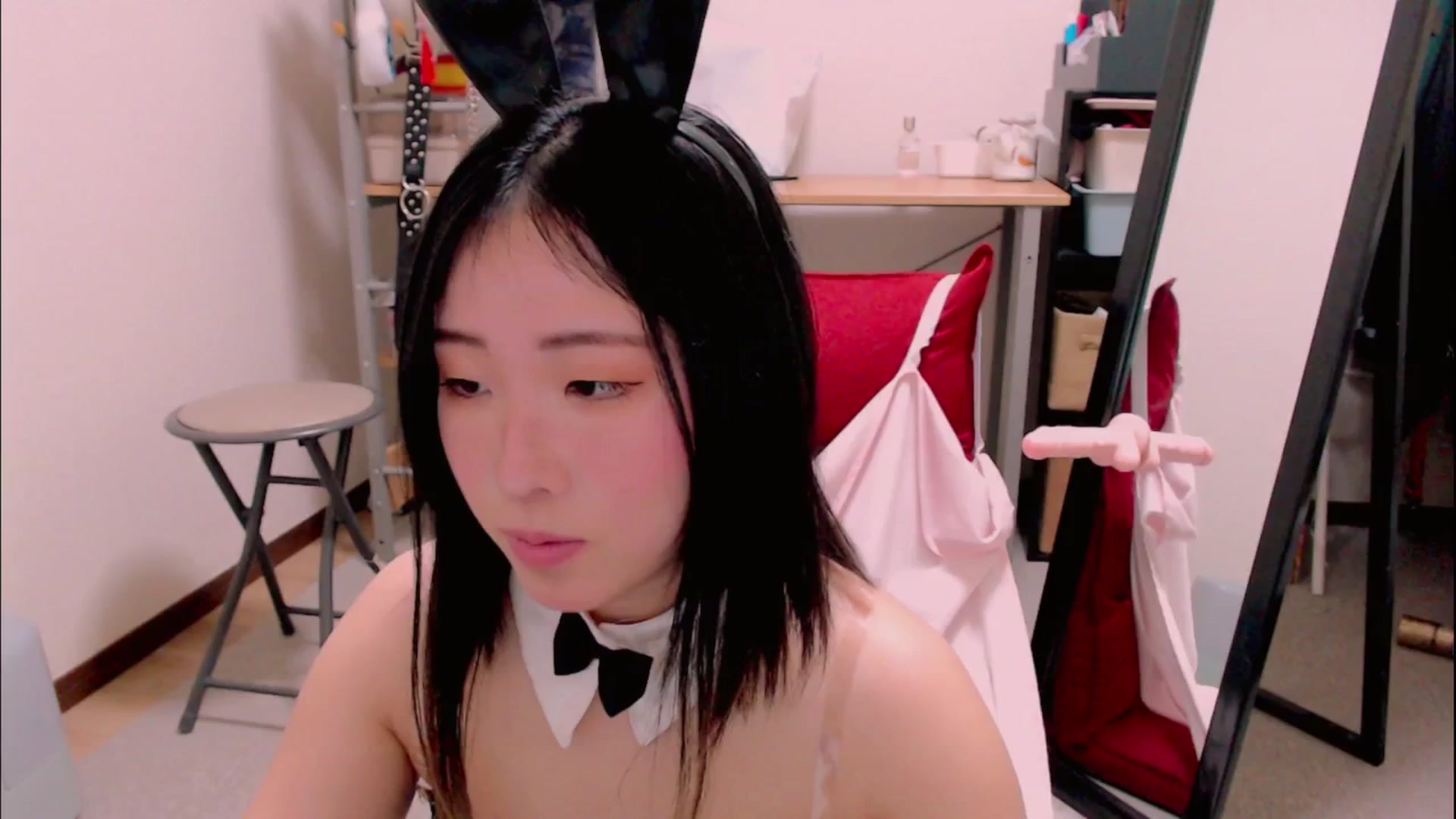 Gallery image thumbnail from Meg_s2's myfreecams stream on, 04/11/2025, 08:09 image 6 of 20