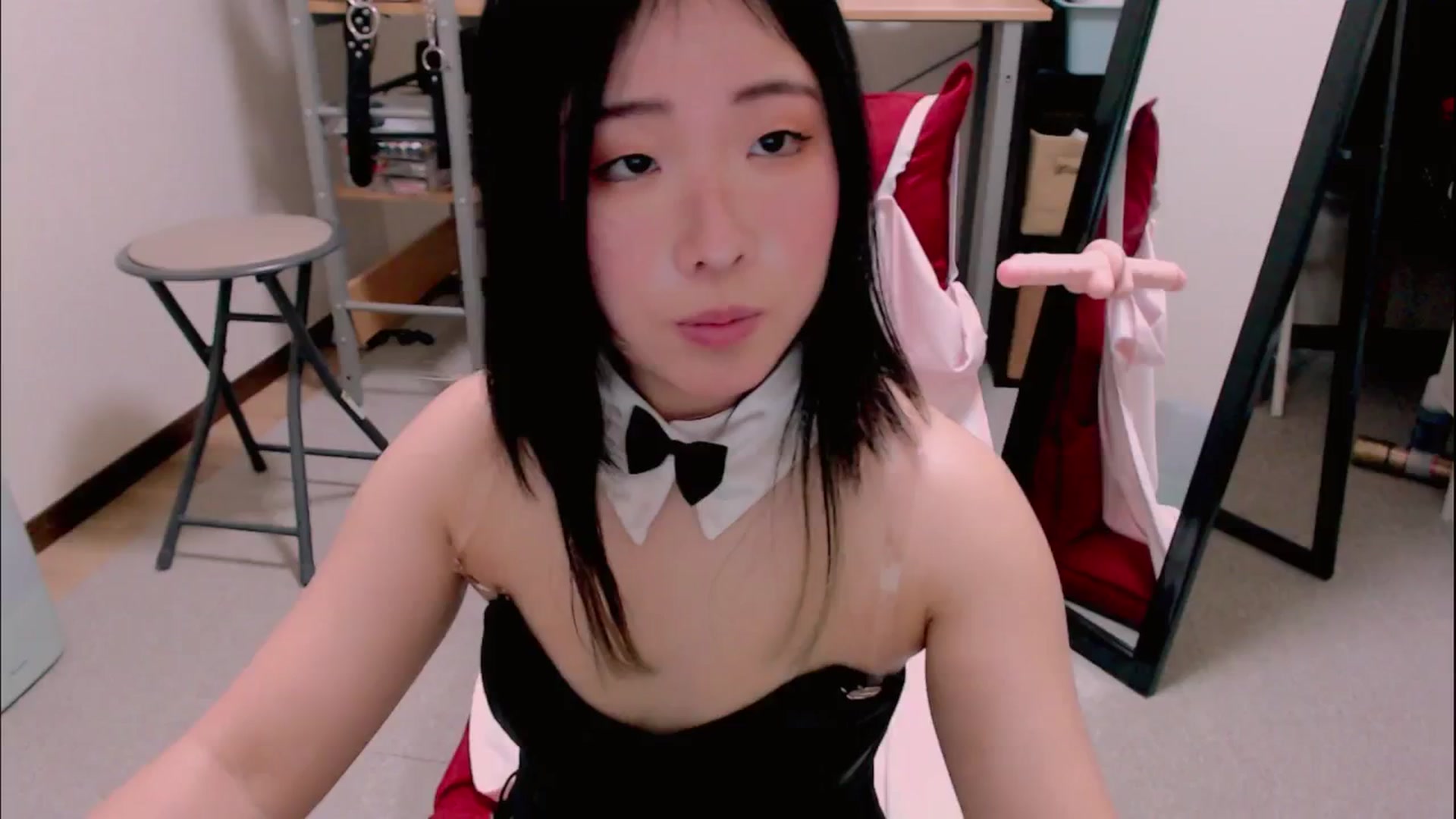 Gallery image thumbnail from Meg_s2's myfreecams stream on, 04/11/2025, 08:09 image 1 of 20