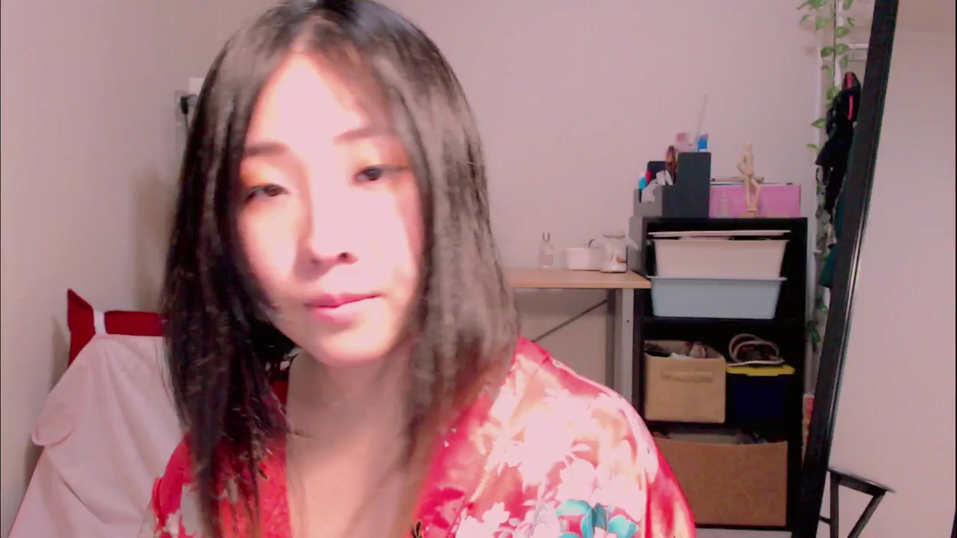 Gallery image thumbnail from Meg_s2's myfreecams stream on, 04/15/2025, 08:24 image 7 of 20