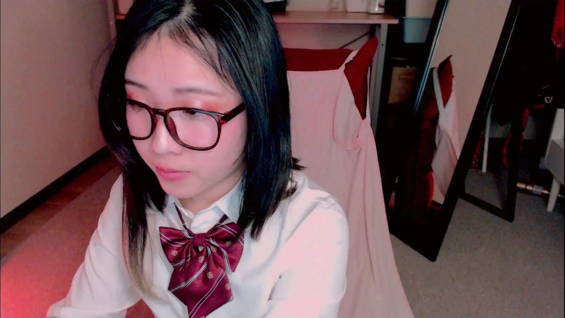 Gallery image thumbnail from Meg_s2's myfreecams stream on, 04/22/2025, 09:05 image 1 of 20