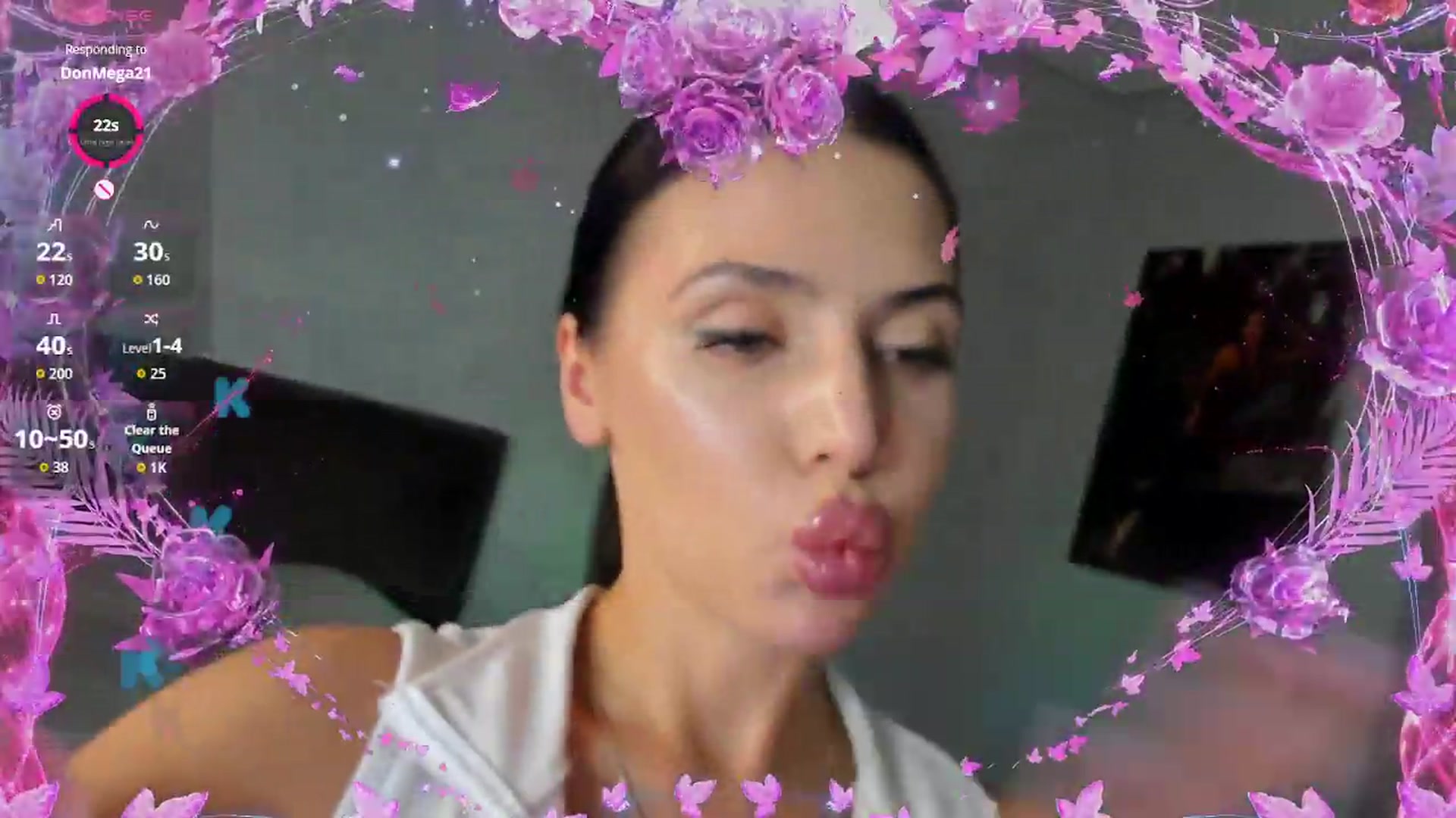 Gallery image thumbnail from MegaGirlK's myfreecams stream on, 08/12/2026, 19:14 image 12 of 20