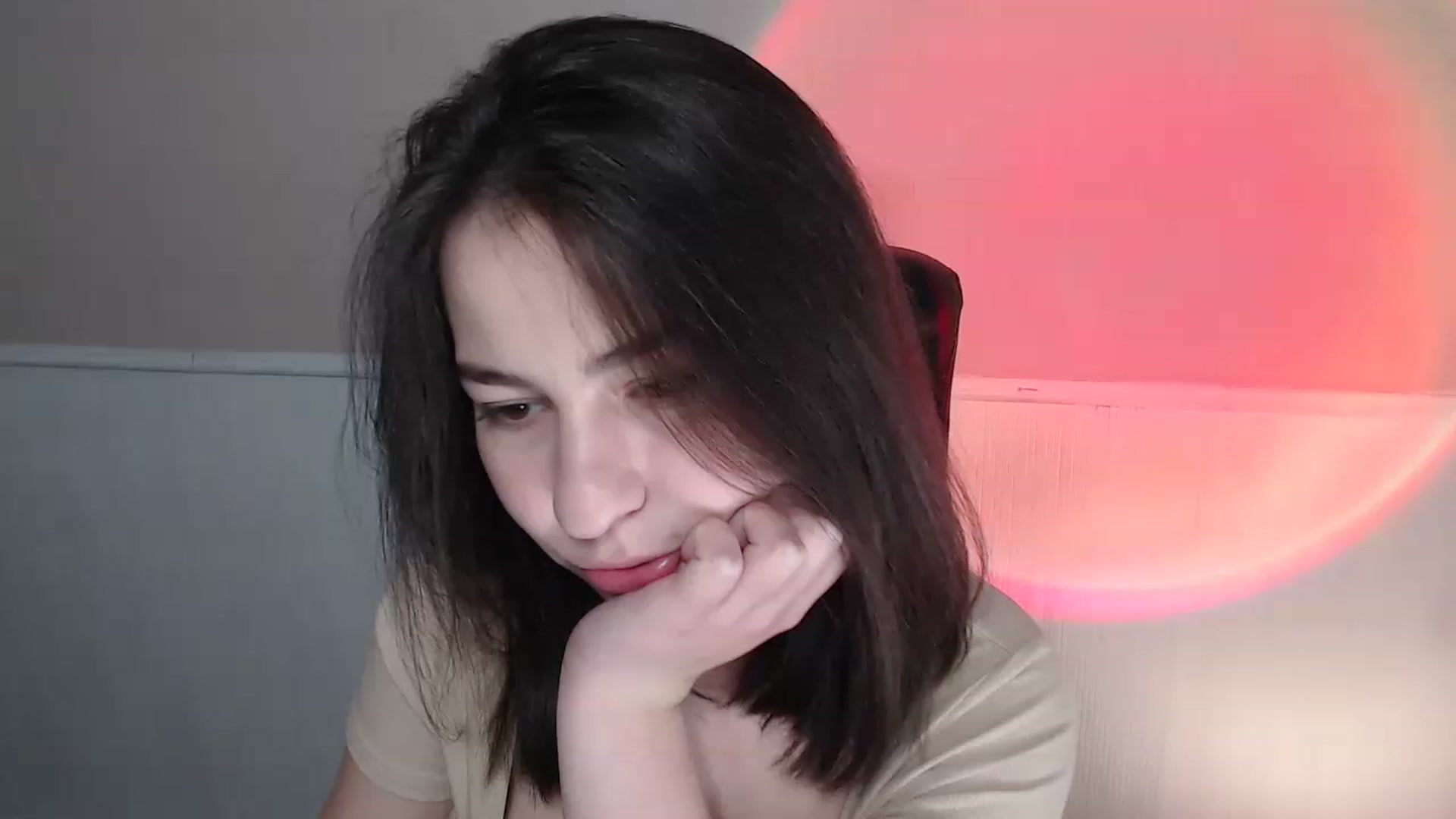 Gallery image thumbnail from MeganFoxxi's myfreecams stream on, 11/19/2022, 15:57 image 10 of 20