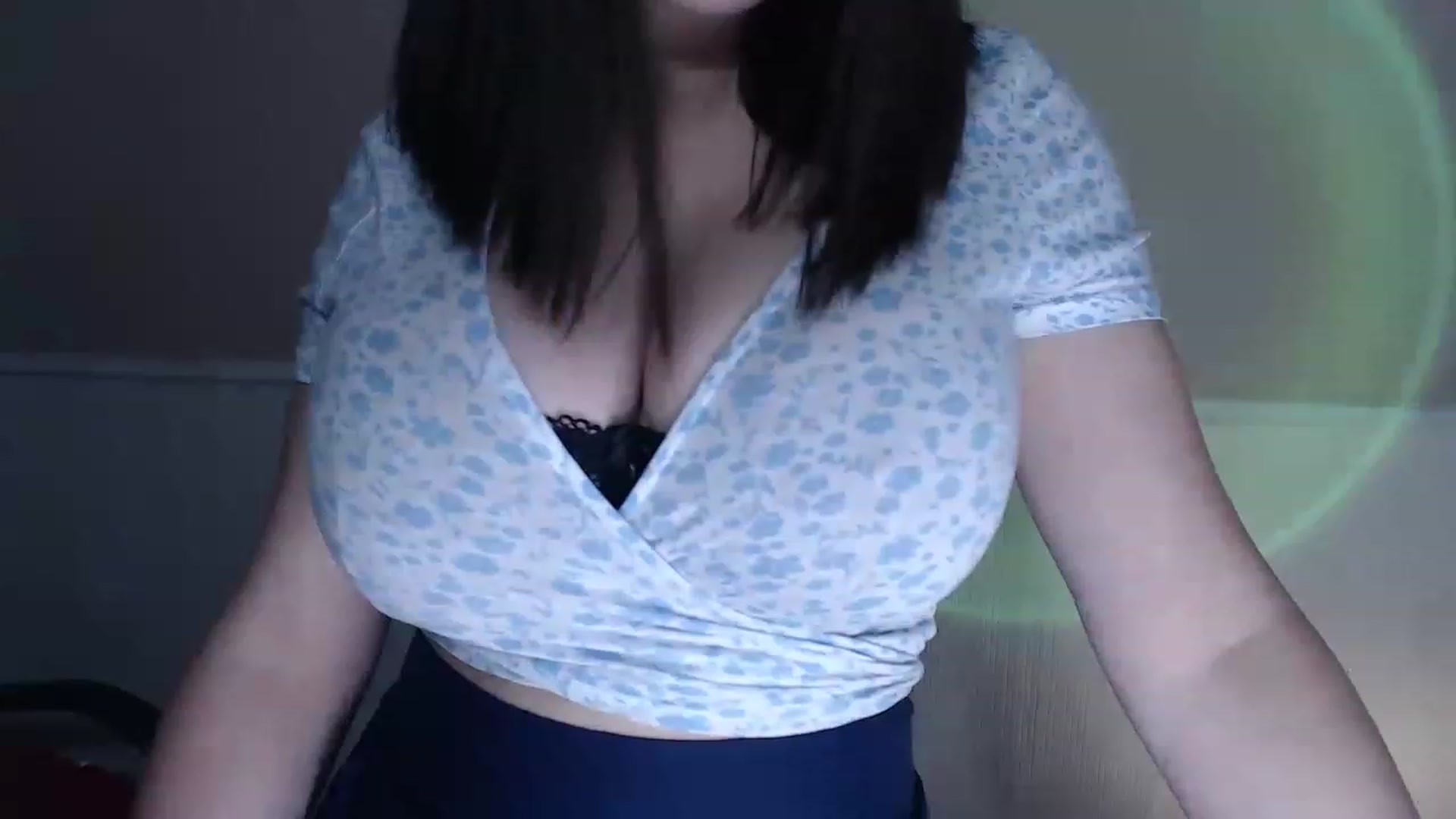 Gallery image thumbnail from MeganFoxxi's myfreecams stream on, 11/21/2022, 17:05 image 20 of 20