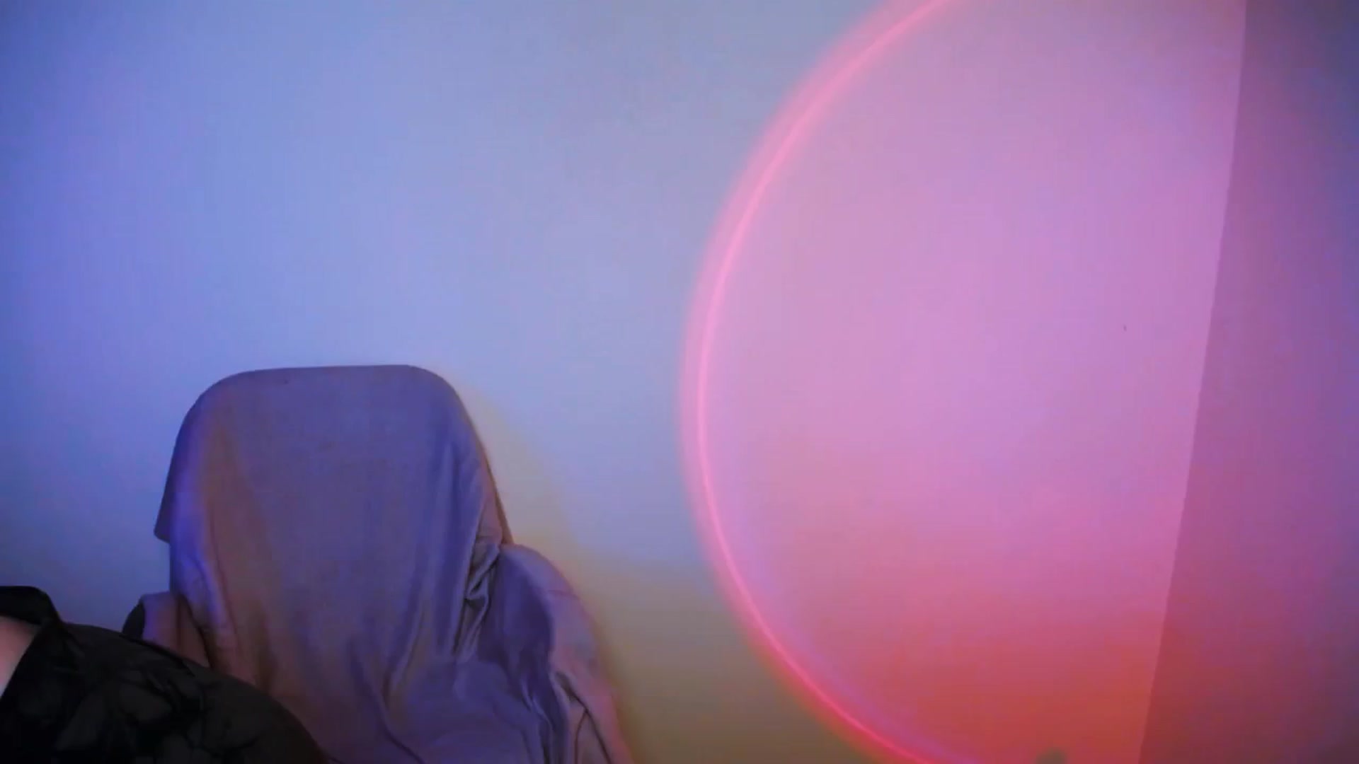 Gallery image thumbnail from MeganFoxxi's myfreecams stream on, 12/26/2024, 15:42 image 12 of 20