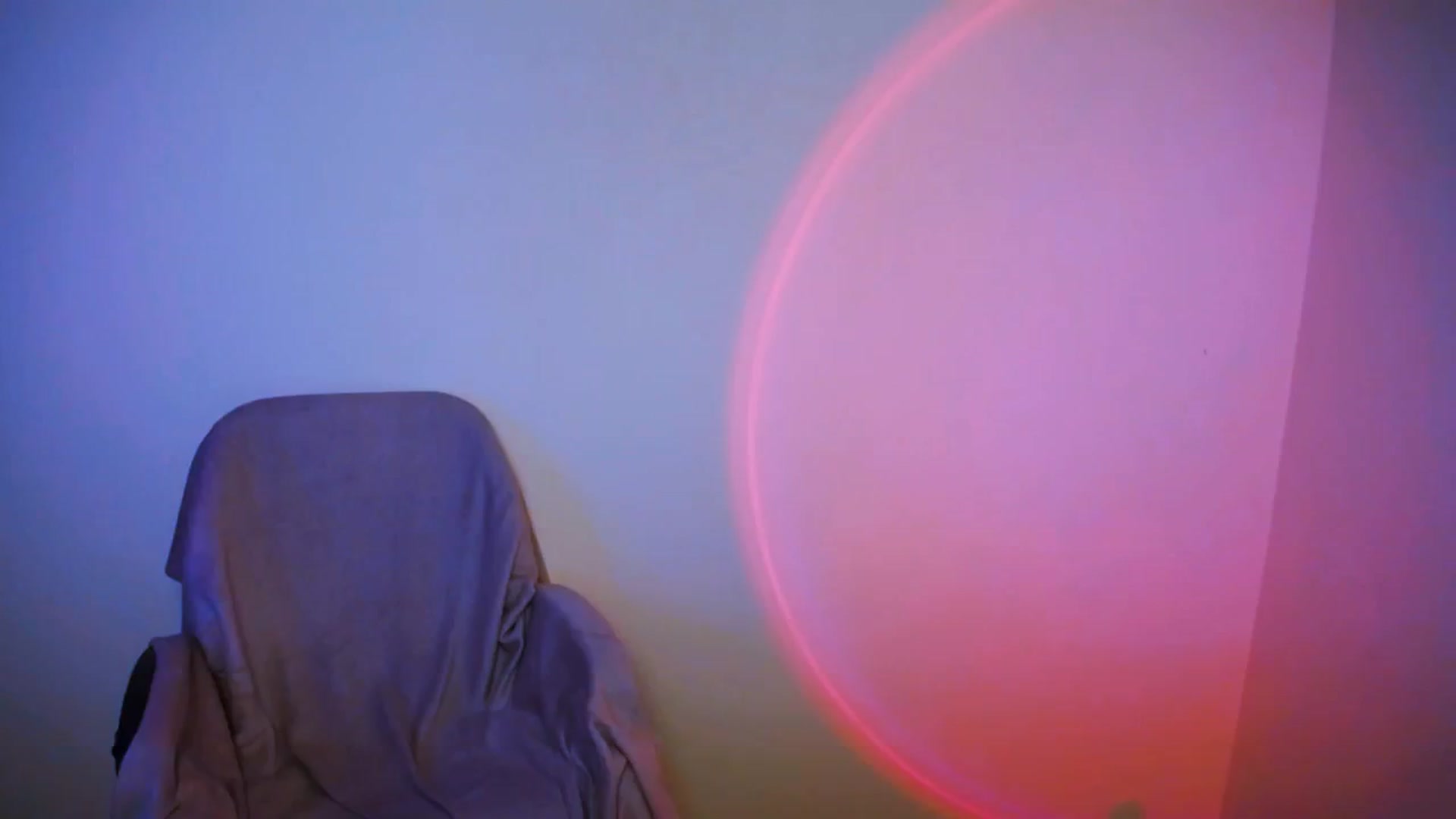 Gallery image thumbnail from MeganFoxxi's myfreecams stream on, 12/26/2024, 15:42 image 15 of 20
