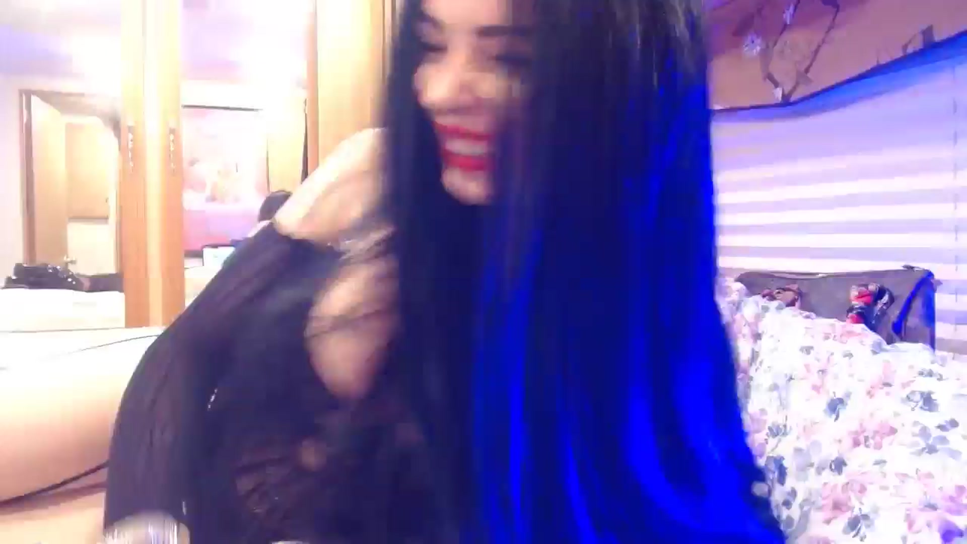 Gallery image thumbnail from MeganFux_'s myfreecams stream on, 05/03/2024, 11:31 image 8 of 20