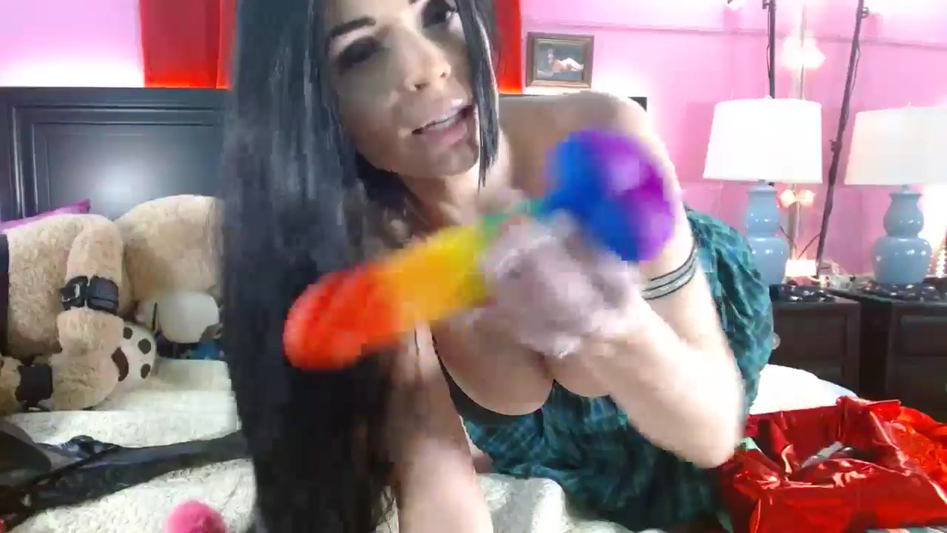 Gallery image thumbnail from MeganFux_'s myfreecams stream on, 07/19/2024, 08:36 image 7 of 20