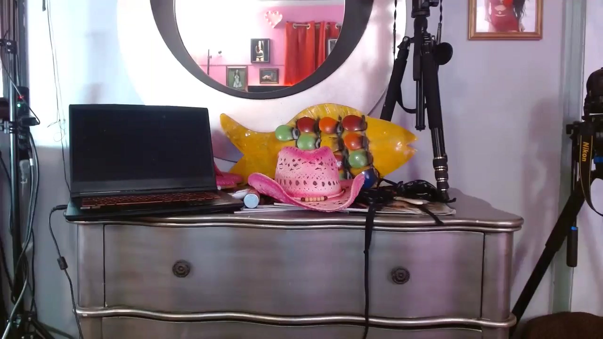 Gallery image thumbnail from MeganFux_'s myfreecams stream on, 07/21/2024, 08:35 image 17 of 20
