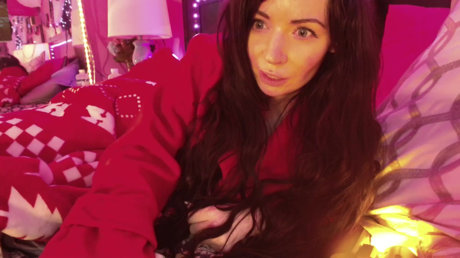 Gallery image thumbnail from MeganFux_'s myfreecams stream on, 01/23/2025, 14:06 image 13 of 20