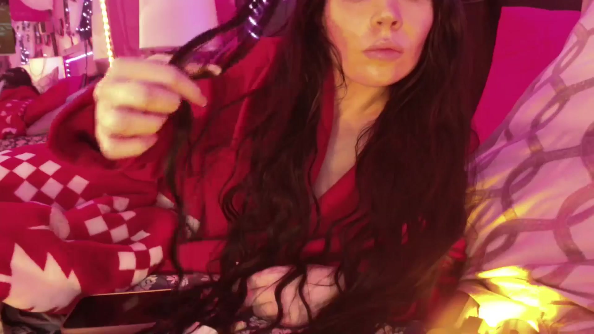 Gallery image thumbnail from MeganFux_'s myfreecams stream on, 01/23/2025, 14:06 image 18 of 20