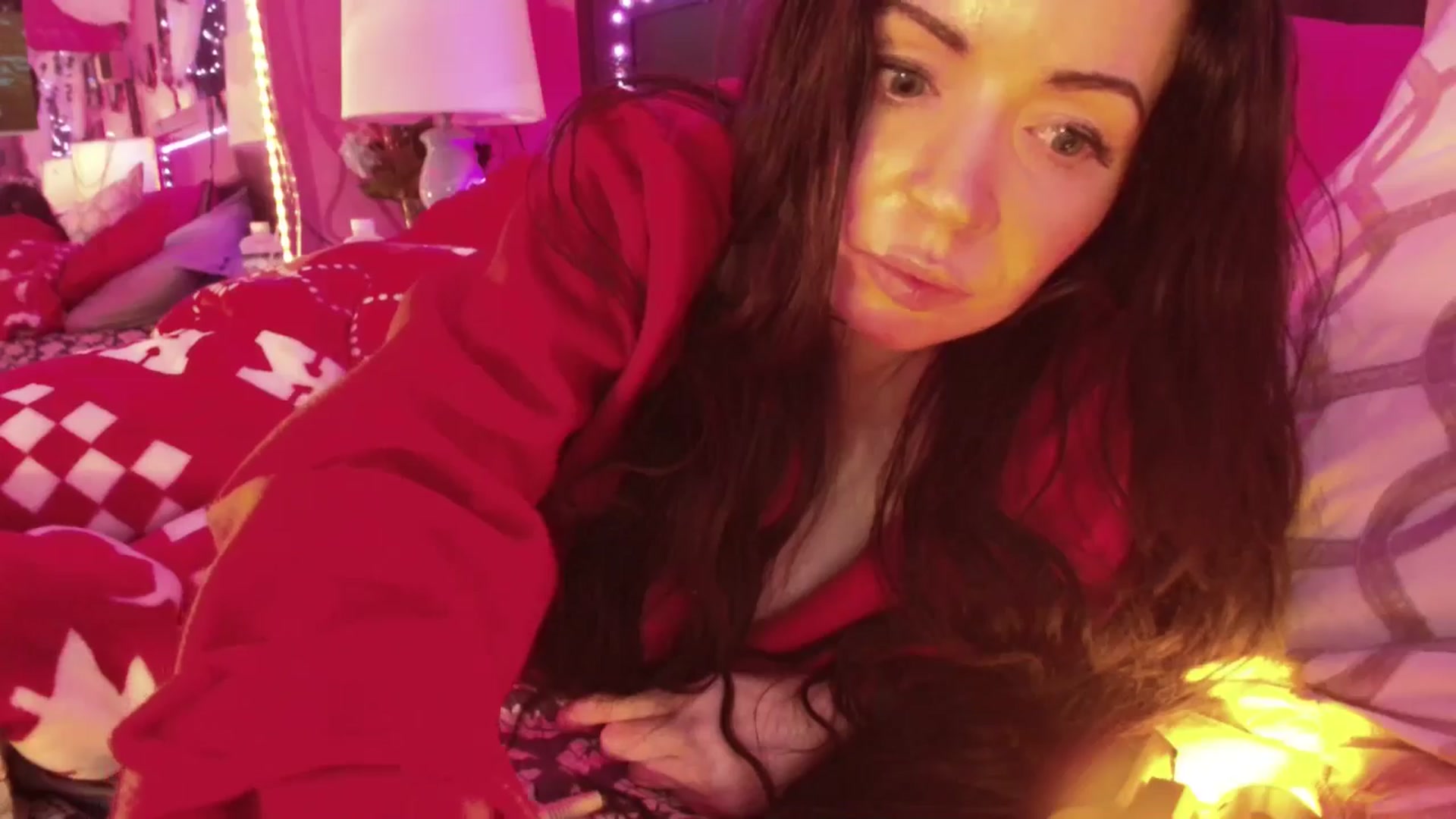 Gallery image thumbnail from MeganFux_'s myfreecams stream on, 01/23/2025, 14:06 image 20 of 20