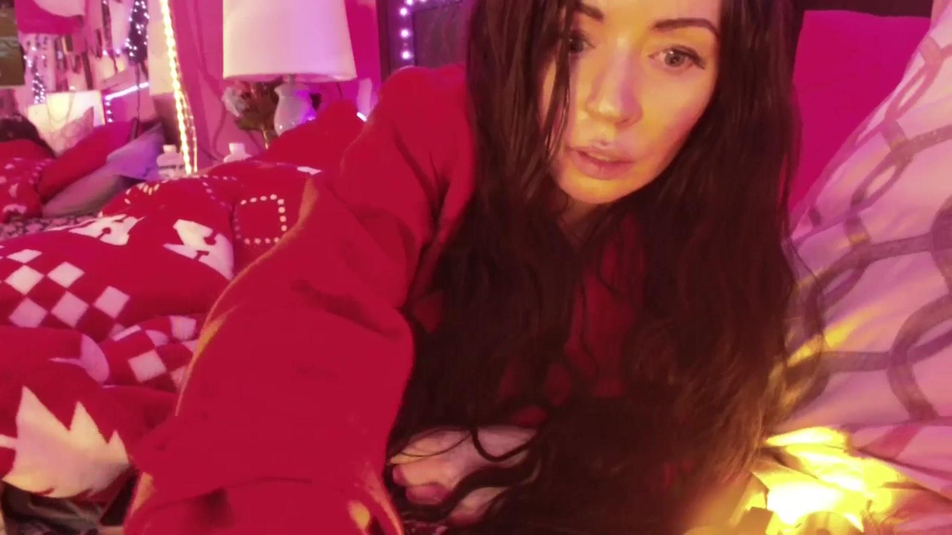 Gallery image thumbnail from MeganFux_'s myfreecams stream on, 01/23/2025, 14:06 image 15 of 20