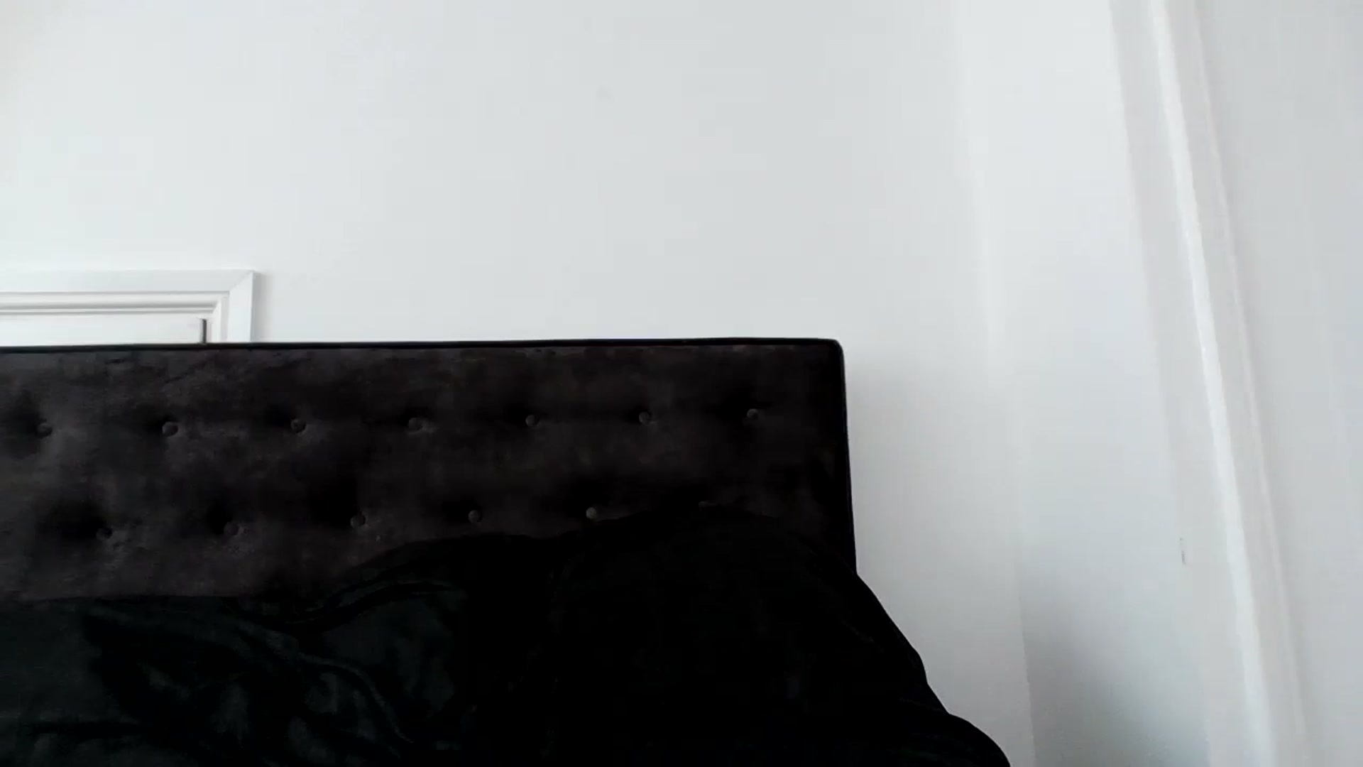 Gallery image thumbnail from MeganMiles's myfreecams stream on, 08/14/2025, 11:13 image 19 of 20