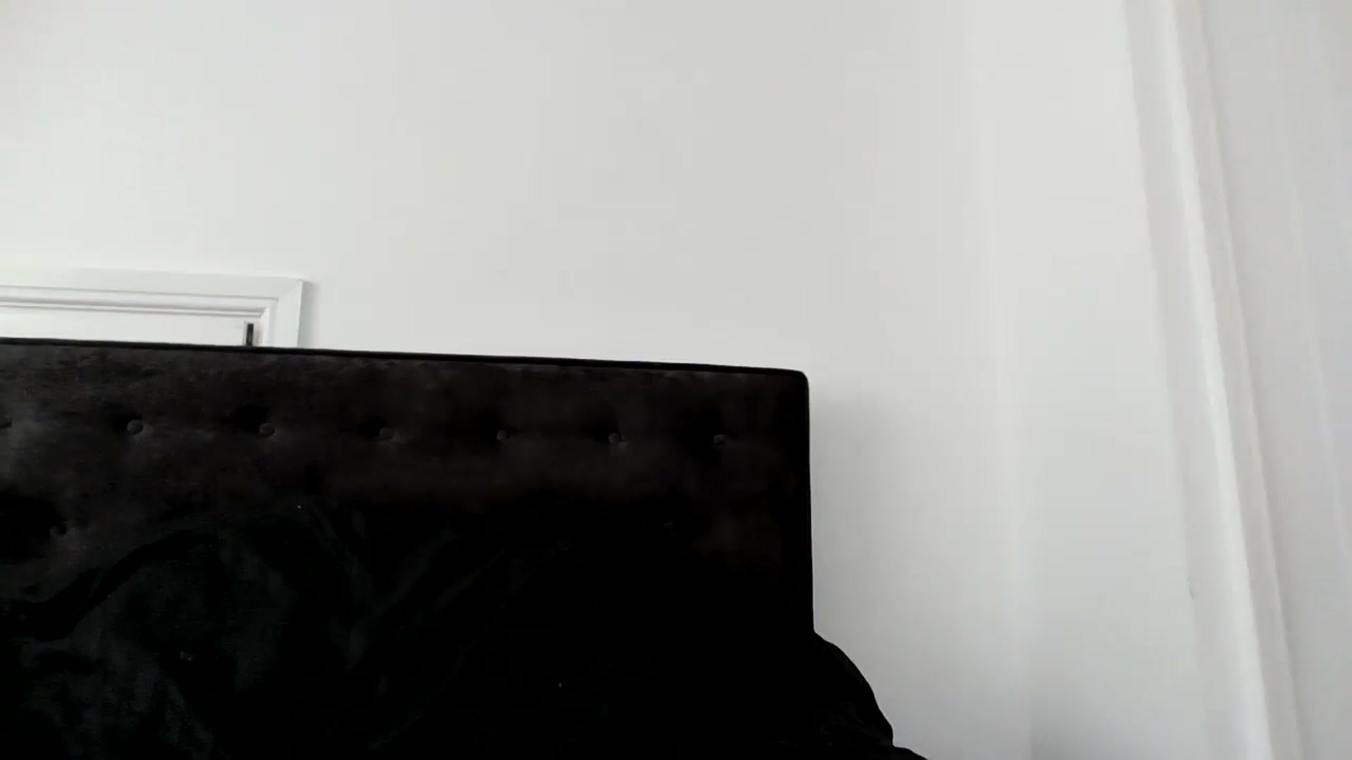 Gallery image thumbnail from MeganMiles's myfreecams stream on, 08/24/2025, 14:43 image 17 of 20