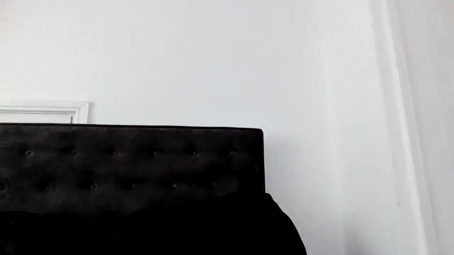 Gallery image thumbnail from MeganMiles's myfreecams stream on, 08/26/2025, 13:30 image 9 of 20