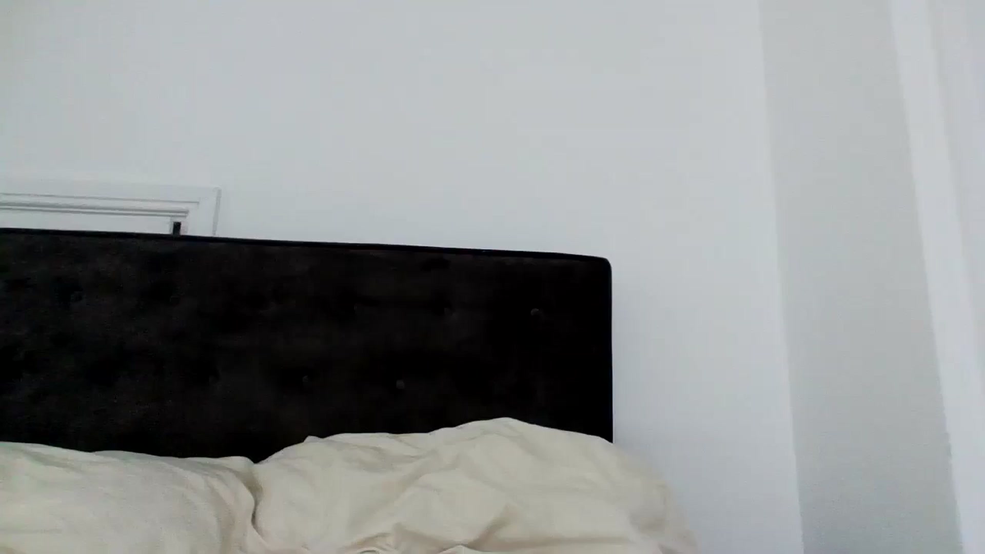 Gallery image thumbnail from MeganMiles's myfreecams stream on, 09/02/2025, 10:13 image 6 of 20