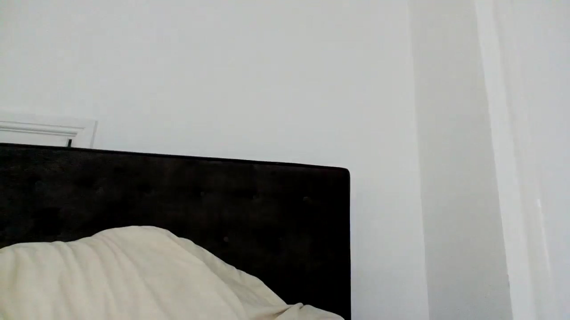 Gallery image thumbnail from MeganMiles's myfreecams stream on, 09/13/2025, 10:53 image 4 of 20